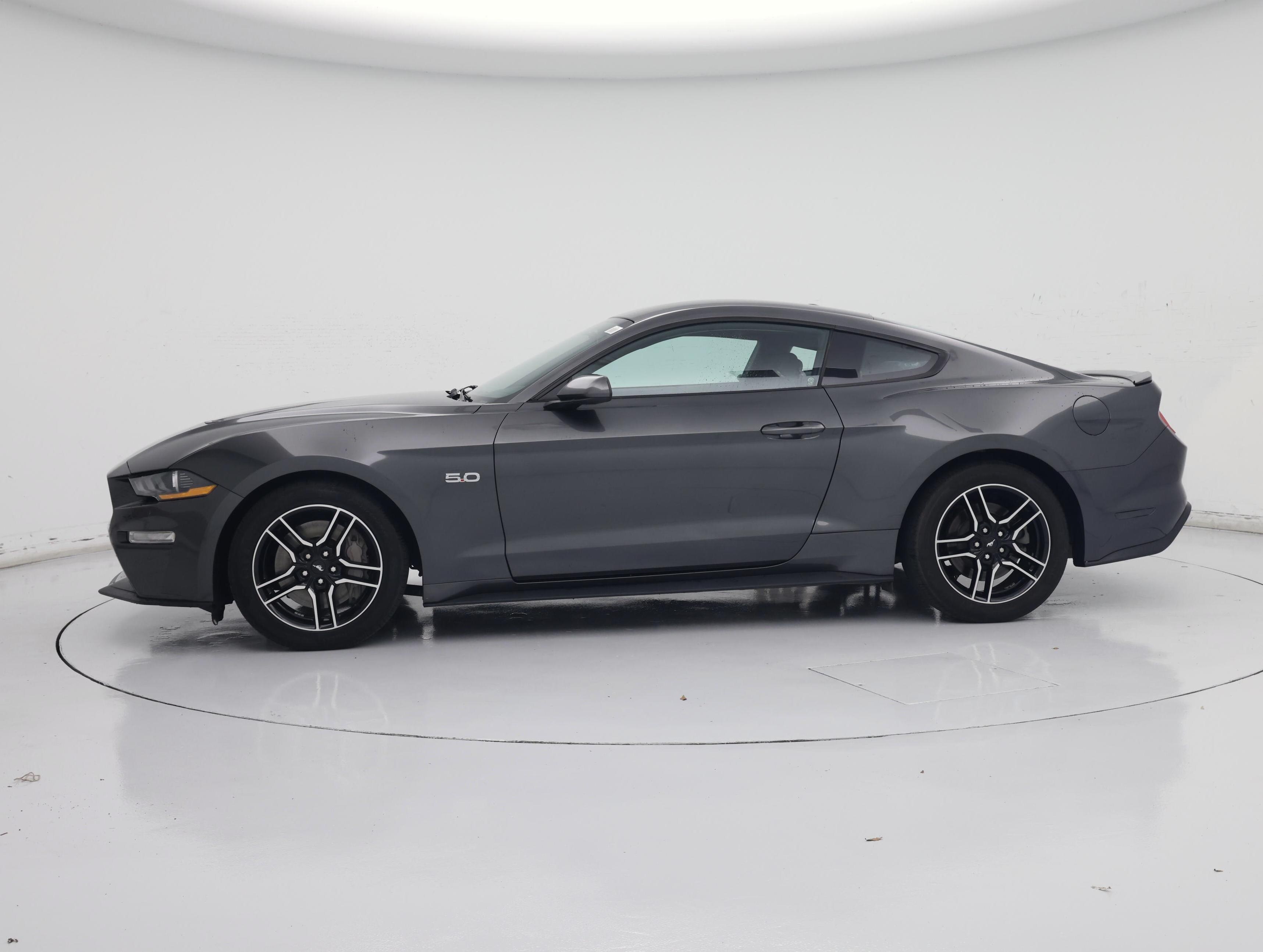 Thumbnail: 2019 Ford Mustang - 3