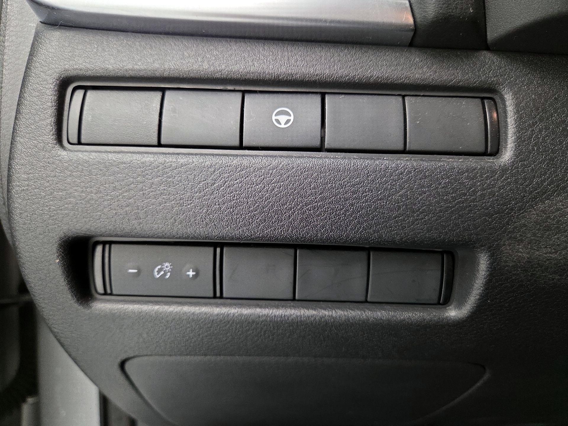 Thumbnail: 2022 Nissan Rogue - 13