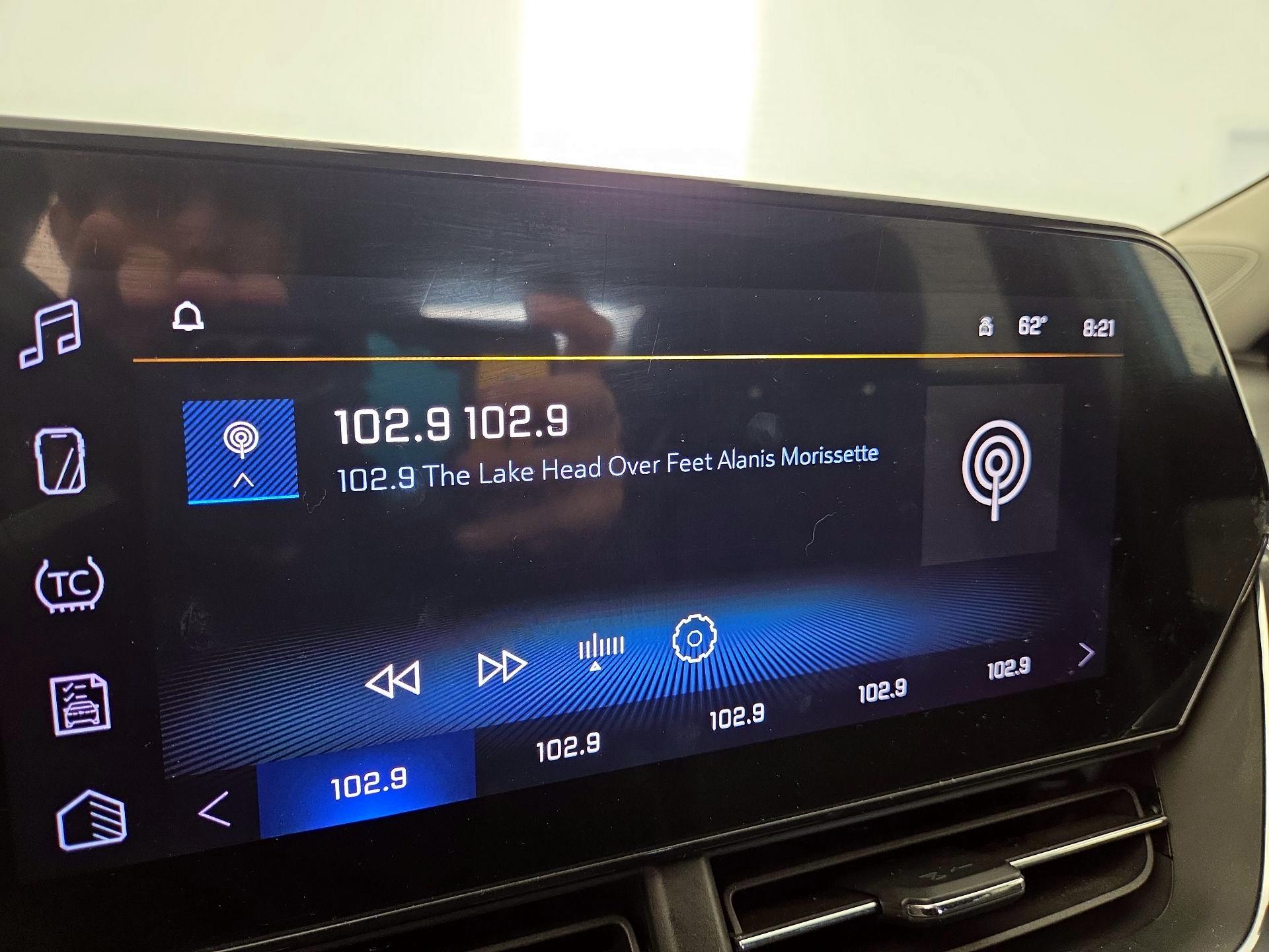 Thumbnail: 2025 Chevrolet Trax - 15