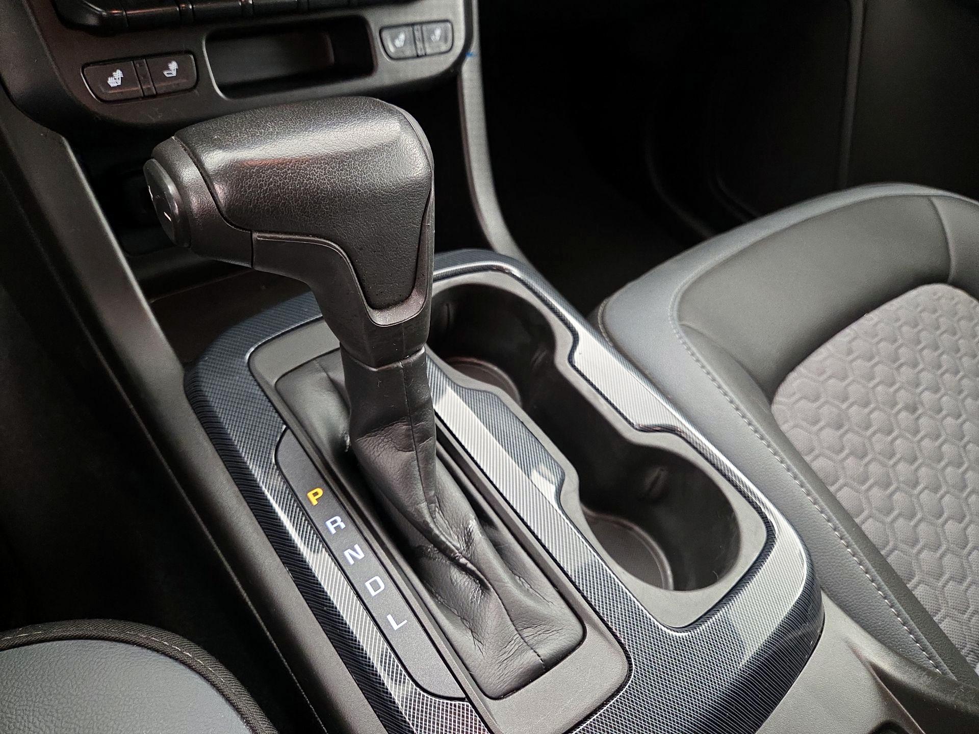 Thumbnail: 2021 Chevrolet Colorado - 17