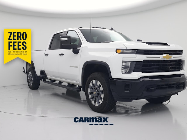 White 2025 Chevrolet Silverado 2500HD Pickup Truck Four-Wheel Drive Automatic