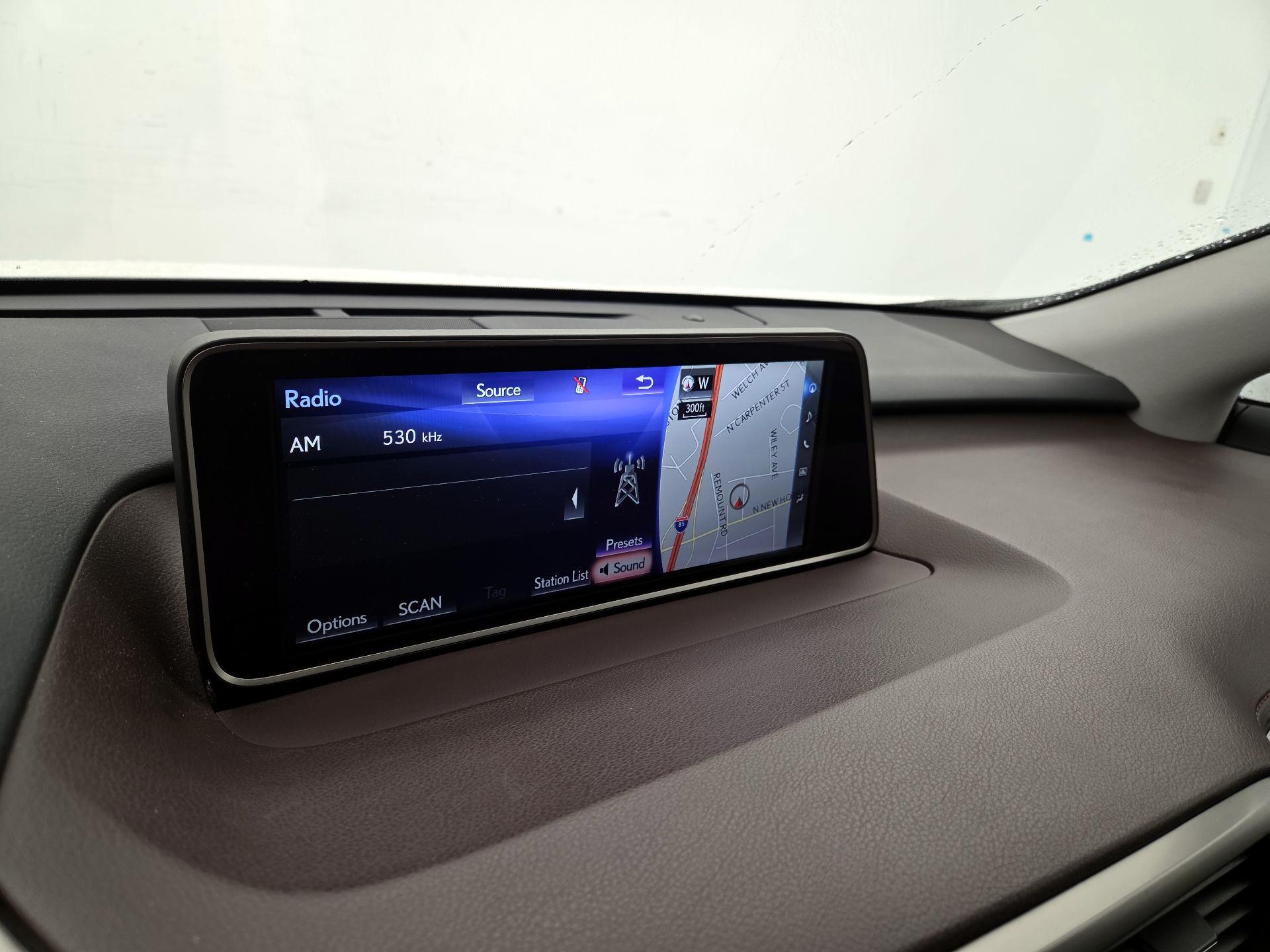 Thumbnail: 2017 Lexus RX - 16