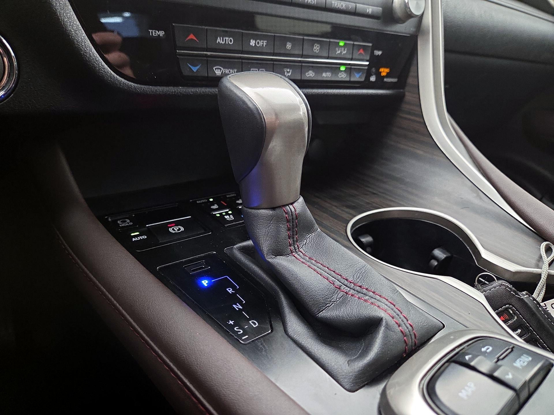 Thumbnail: 2017 Lexus RX - 18