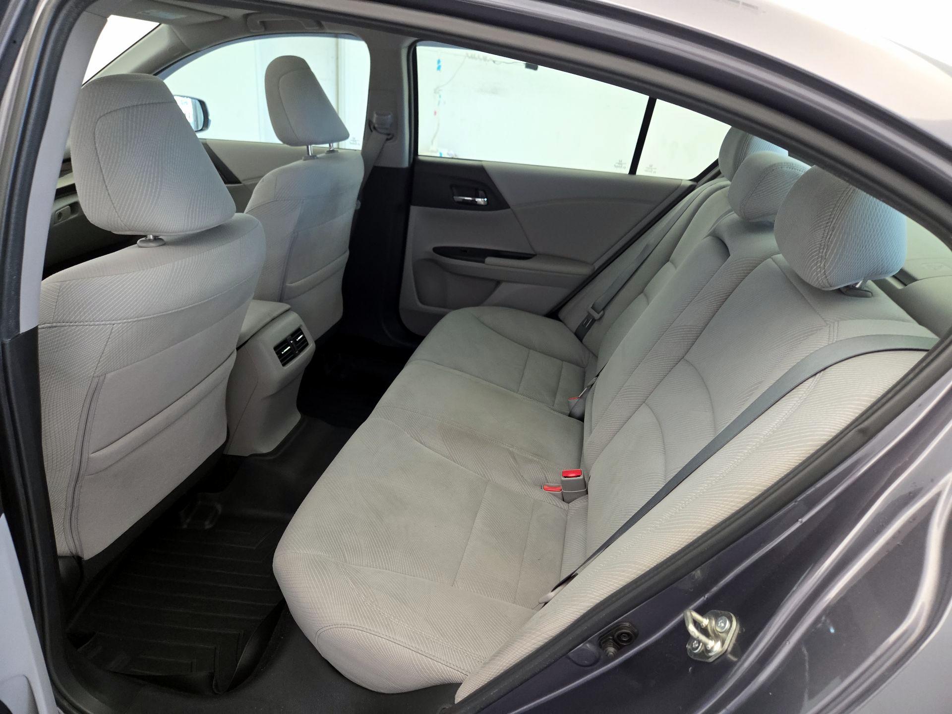 Thumbnail: 2016 Honda Accord - 20
