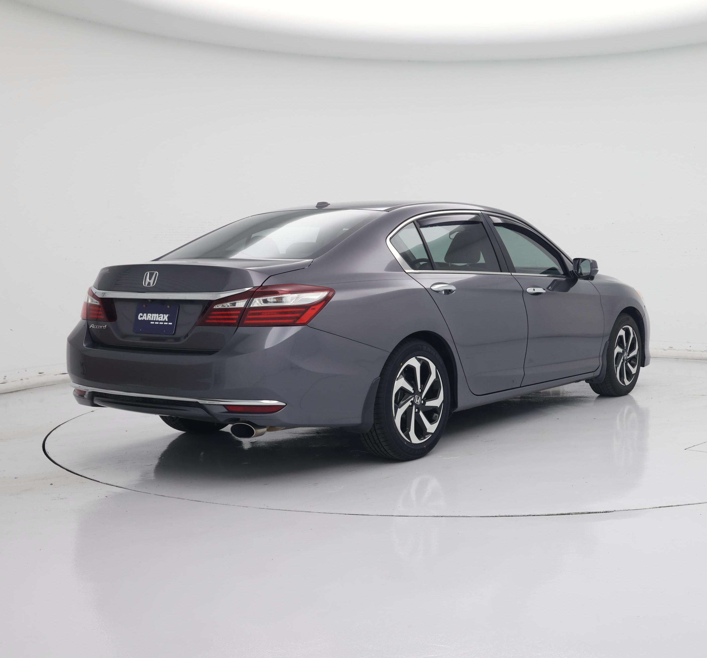 Thumbnail: 2016 Honda Accord - 8