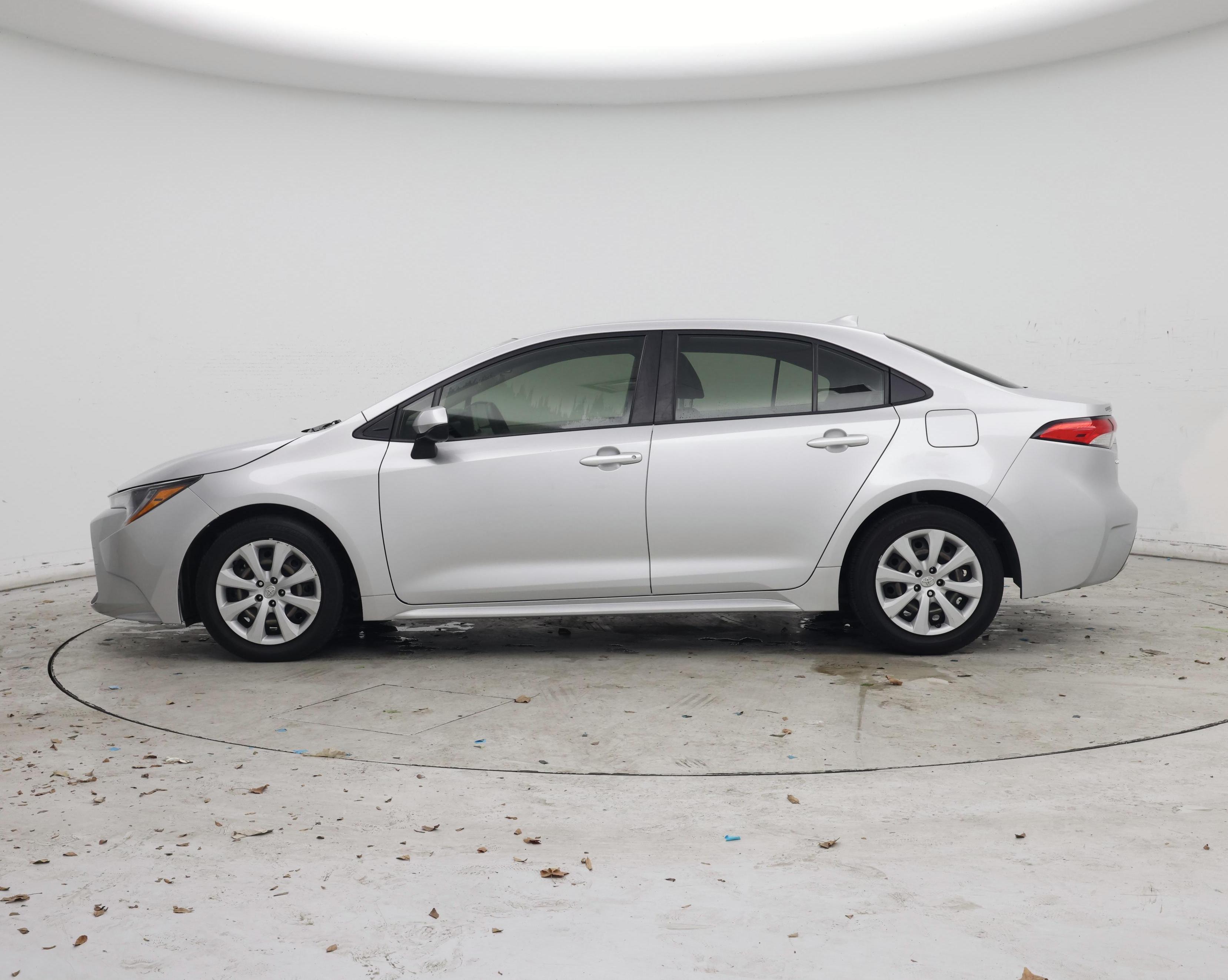 Thumbnail: 2022 Toyota Corolla - 3