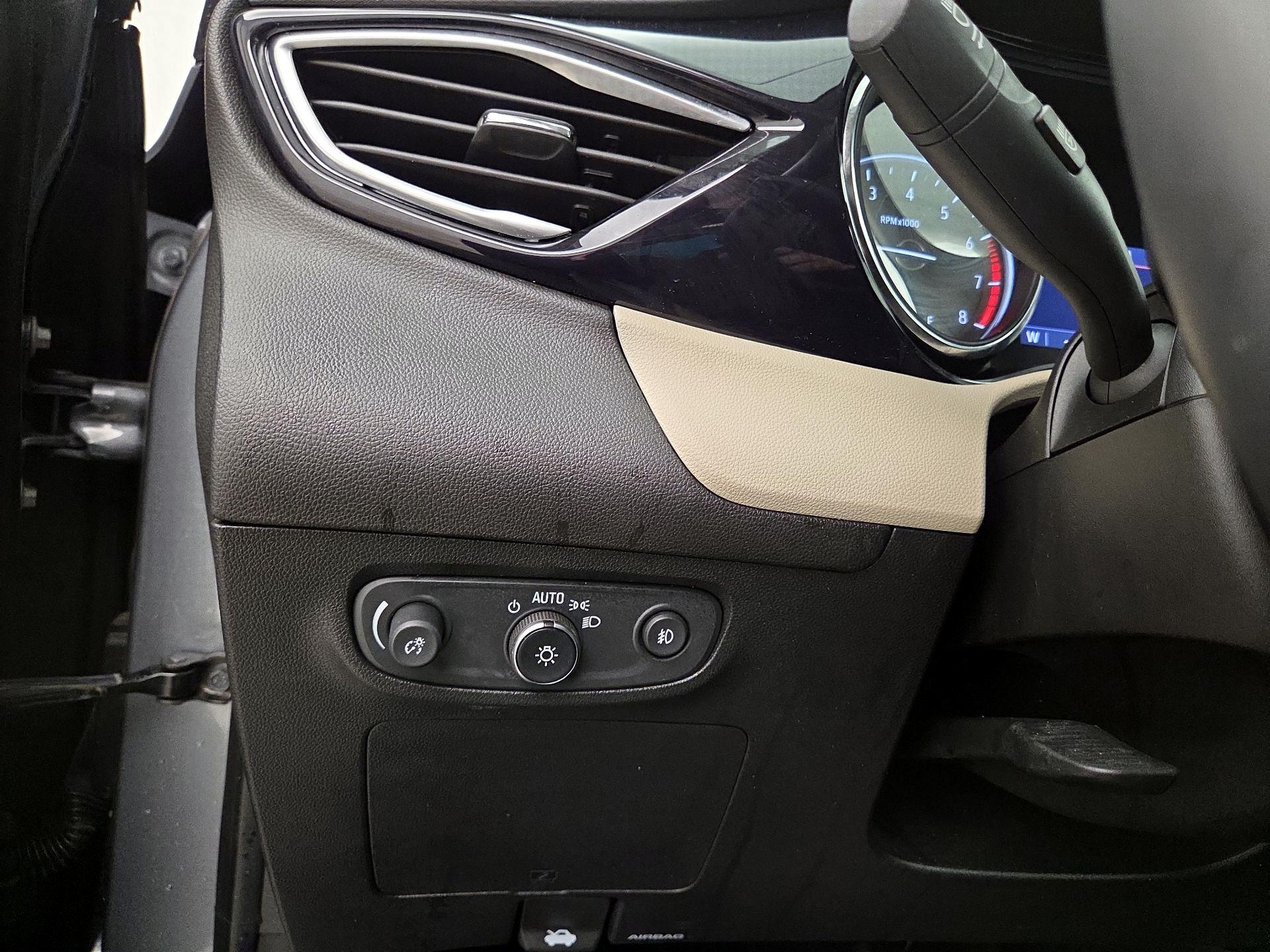 Thumbnail: 2020 Buick Encore GX - 13