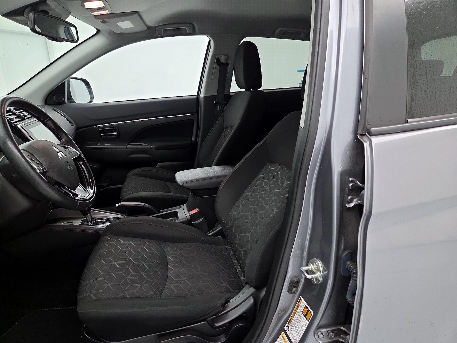 2021 Mitsubishi Outlander Sport LE - Photo 12