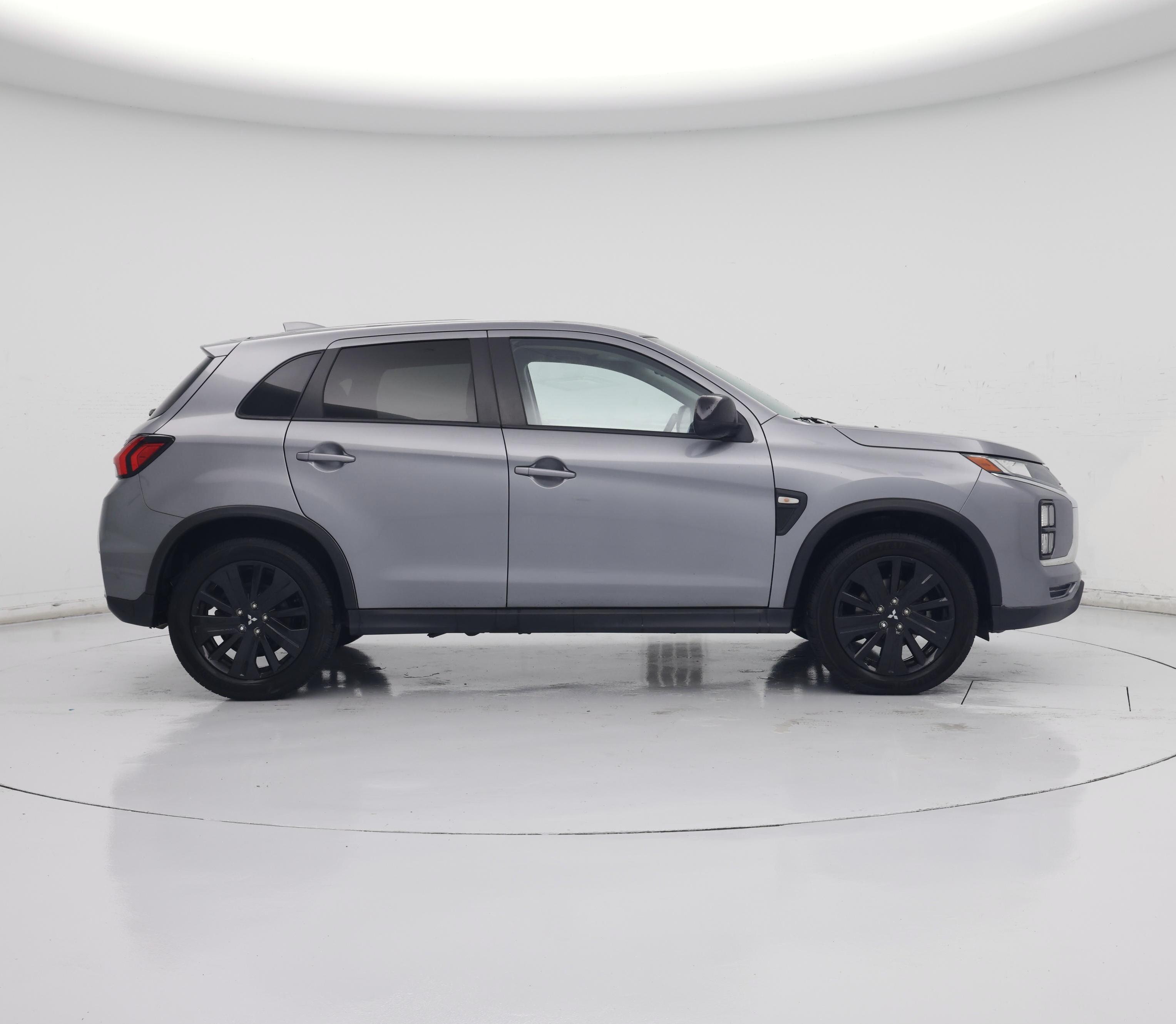 Thumbnail: 2021 Mitsubishi Outlander Sport - 7