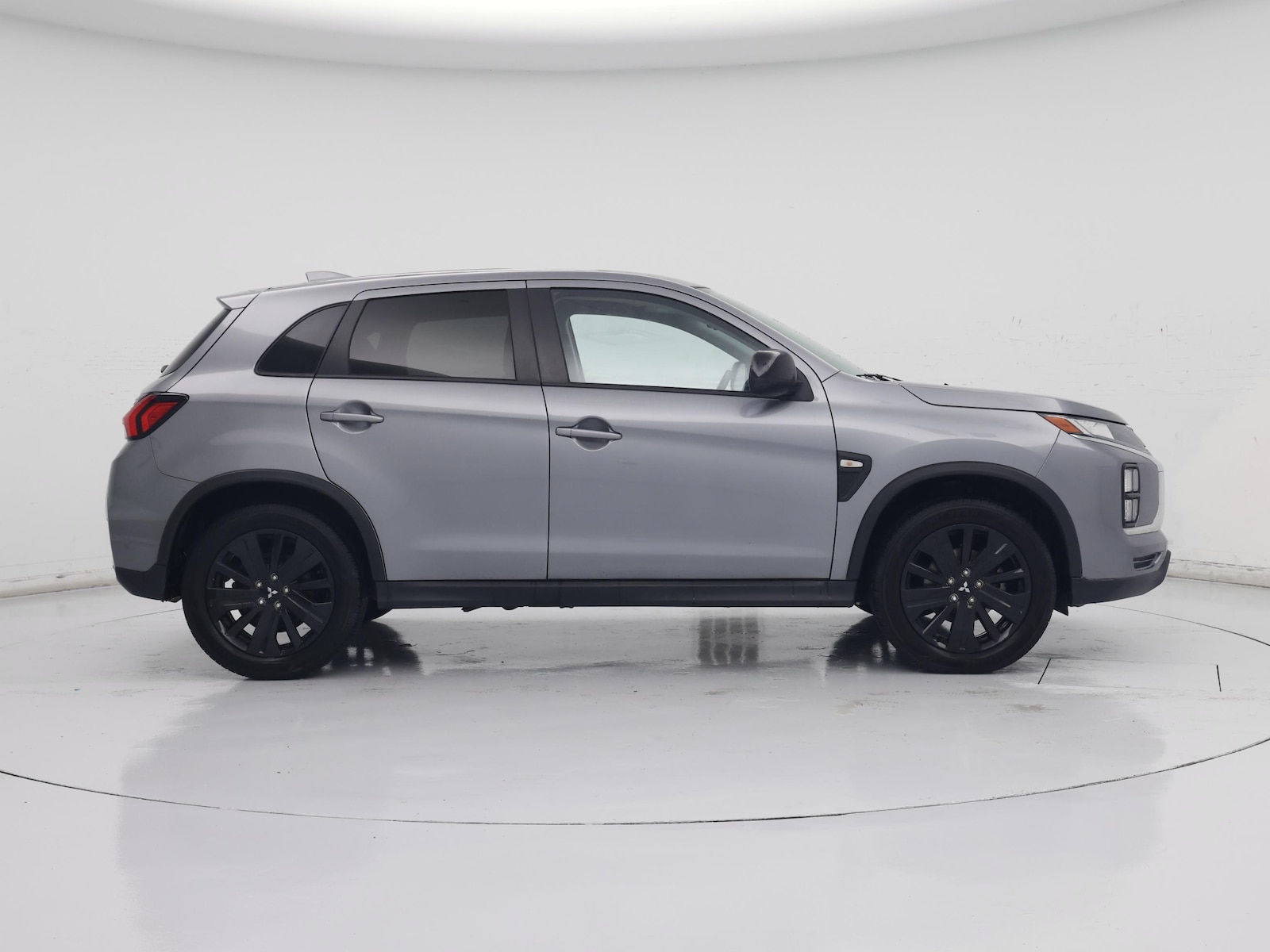 2021 Mitsubishi Outlander Sport LE - Photo 8