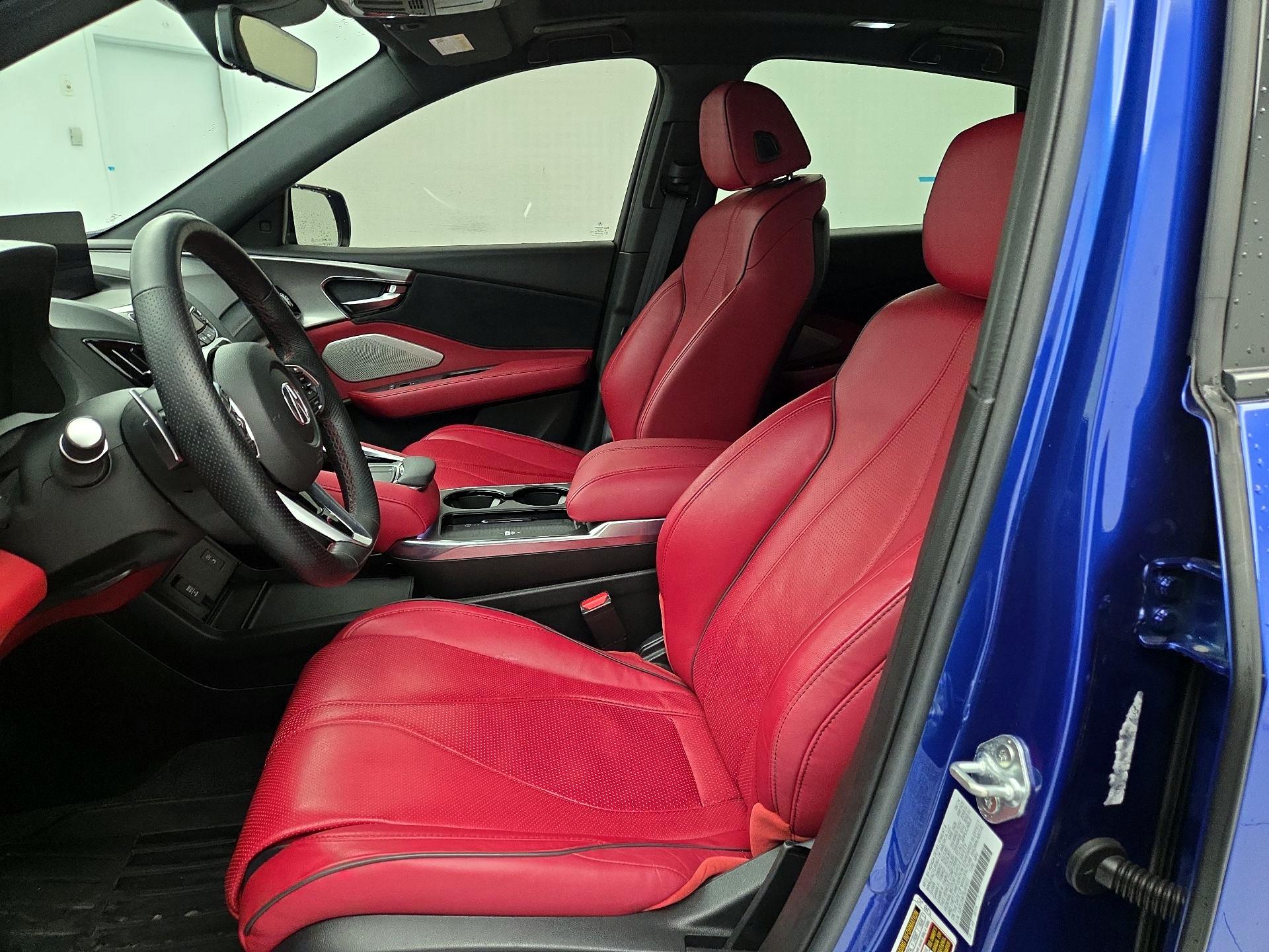 Thumbnail: 2025 Acura RDX - 11