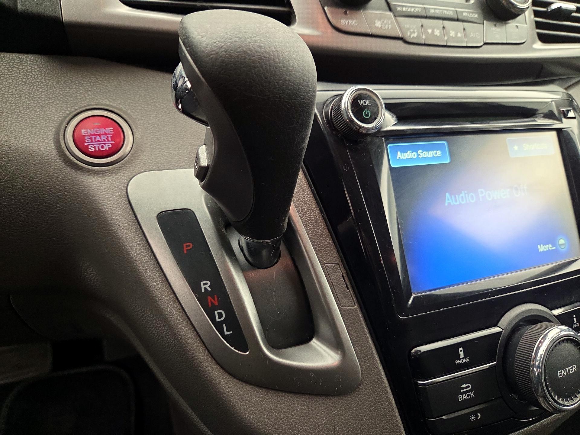 Thumbnail: 2016 Honda Odyssey - 17