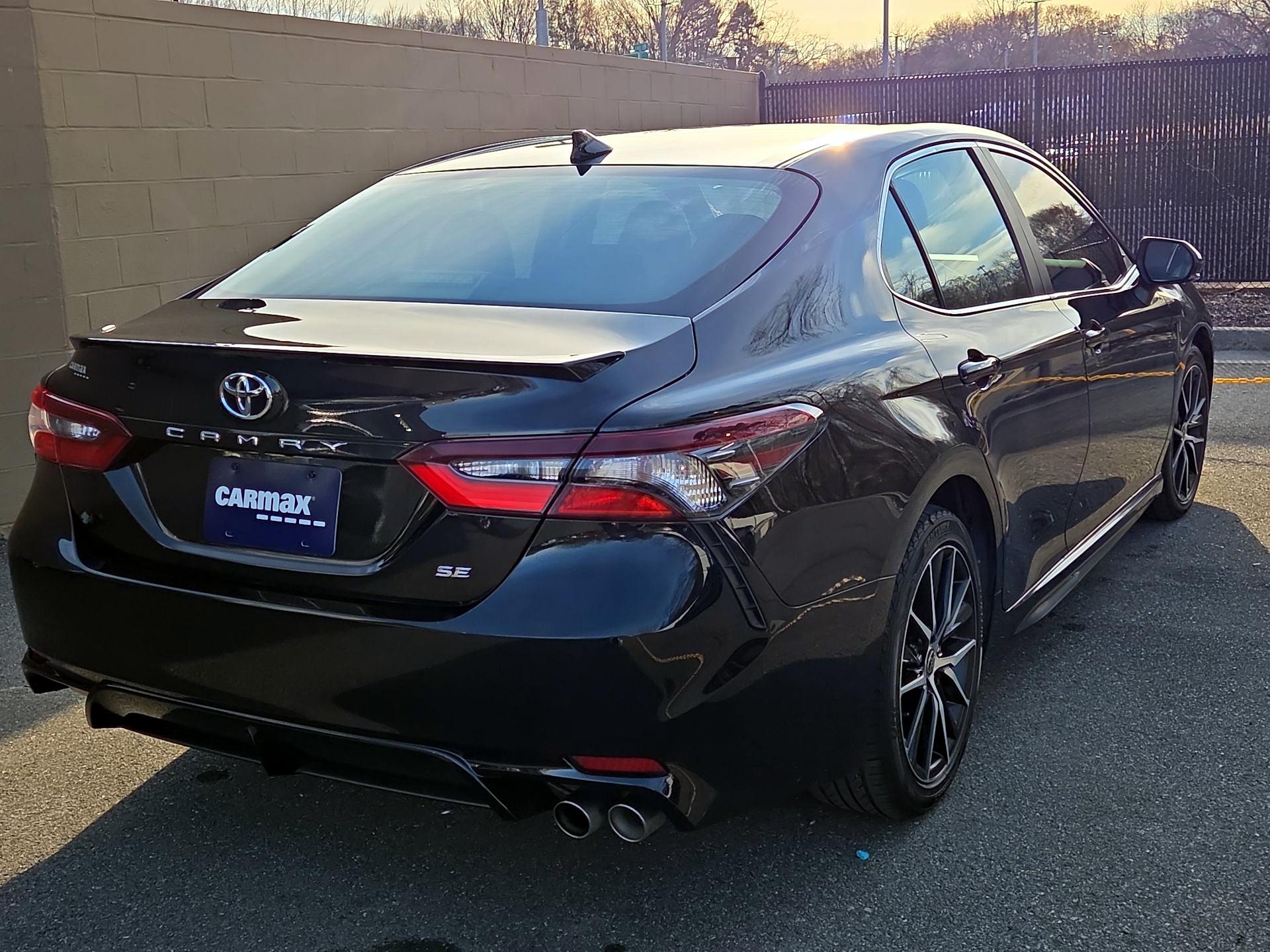 Thumbnail: 2022 Toyota Camry - 5