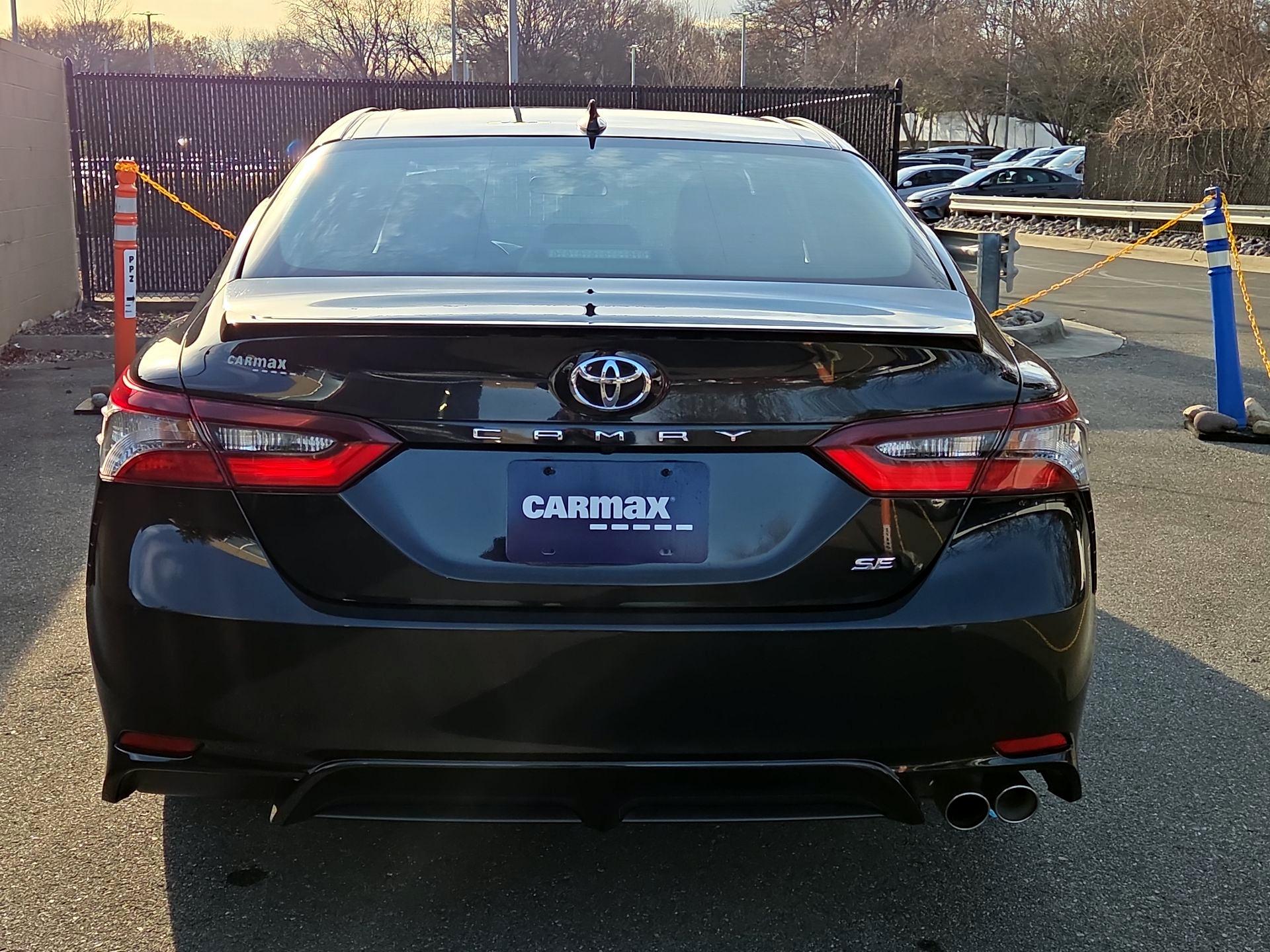 Thumbnail: 2022 Toyota Camry - 6