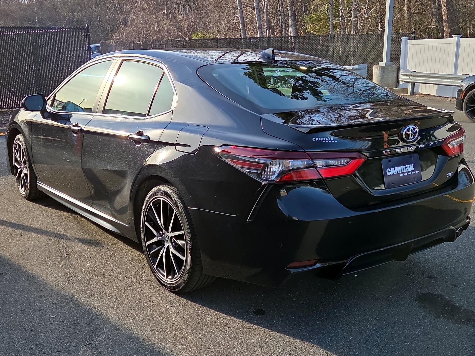 Thumbnail: 2022 Toyota Camry - 7