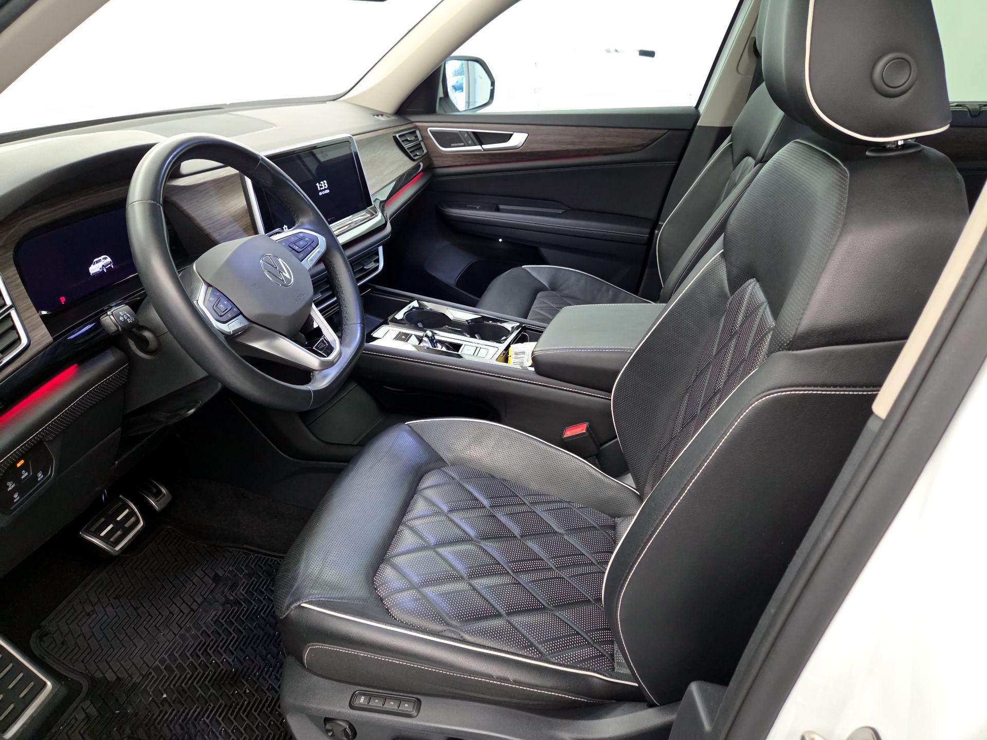 Thumbnail: 2024 Volkswagen Atlas - 11