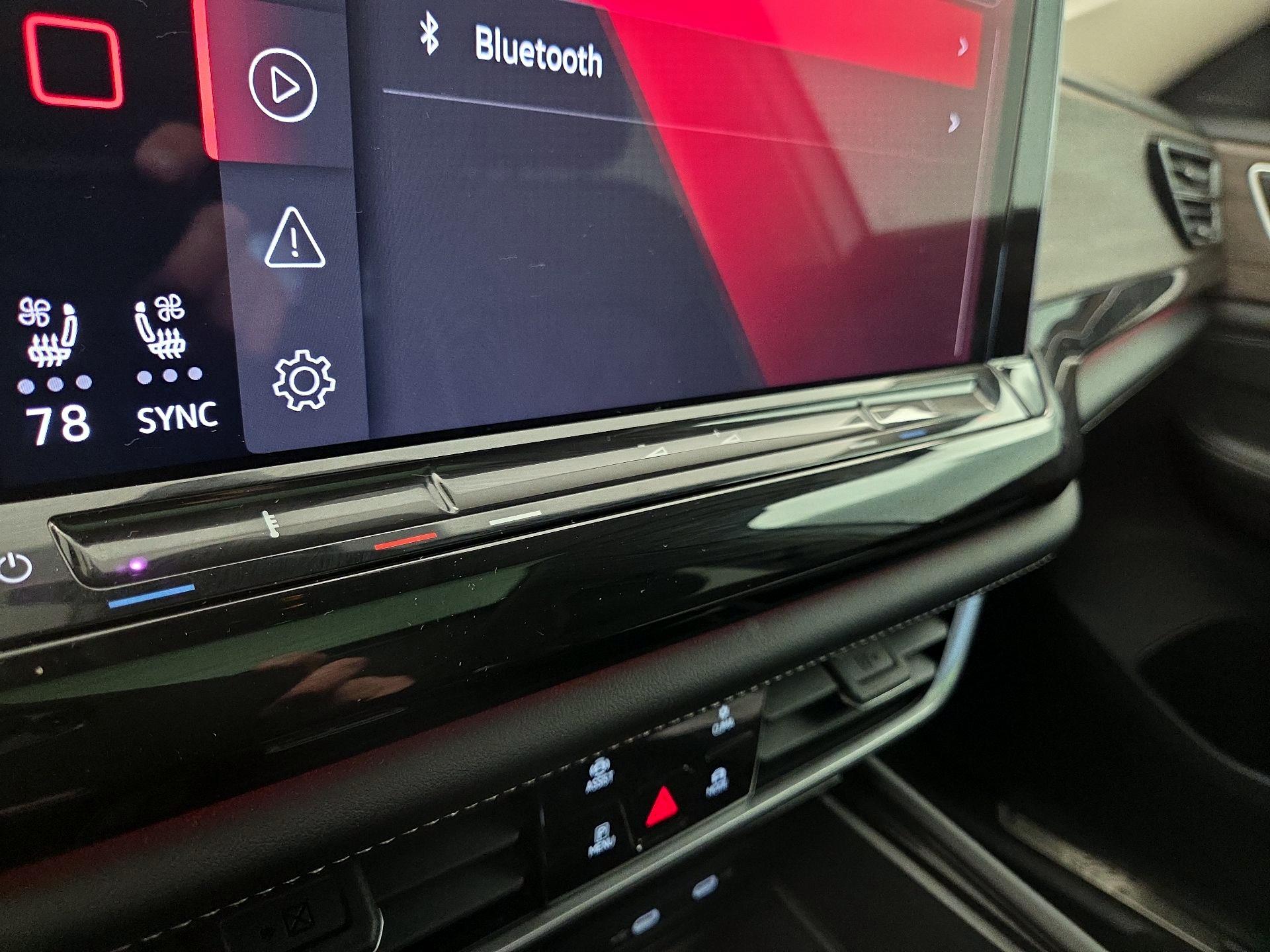 Thumbnail: 2024 Volkswagen Atlas - 16