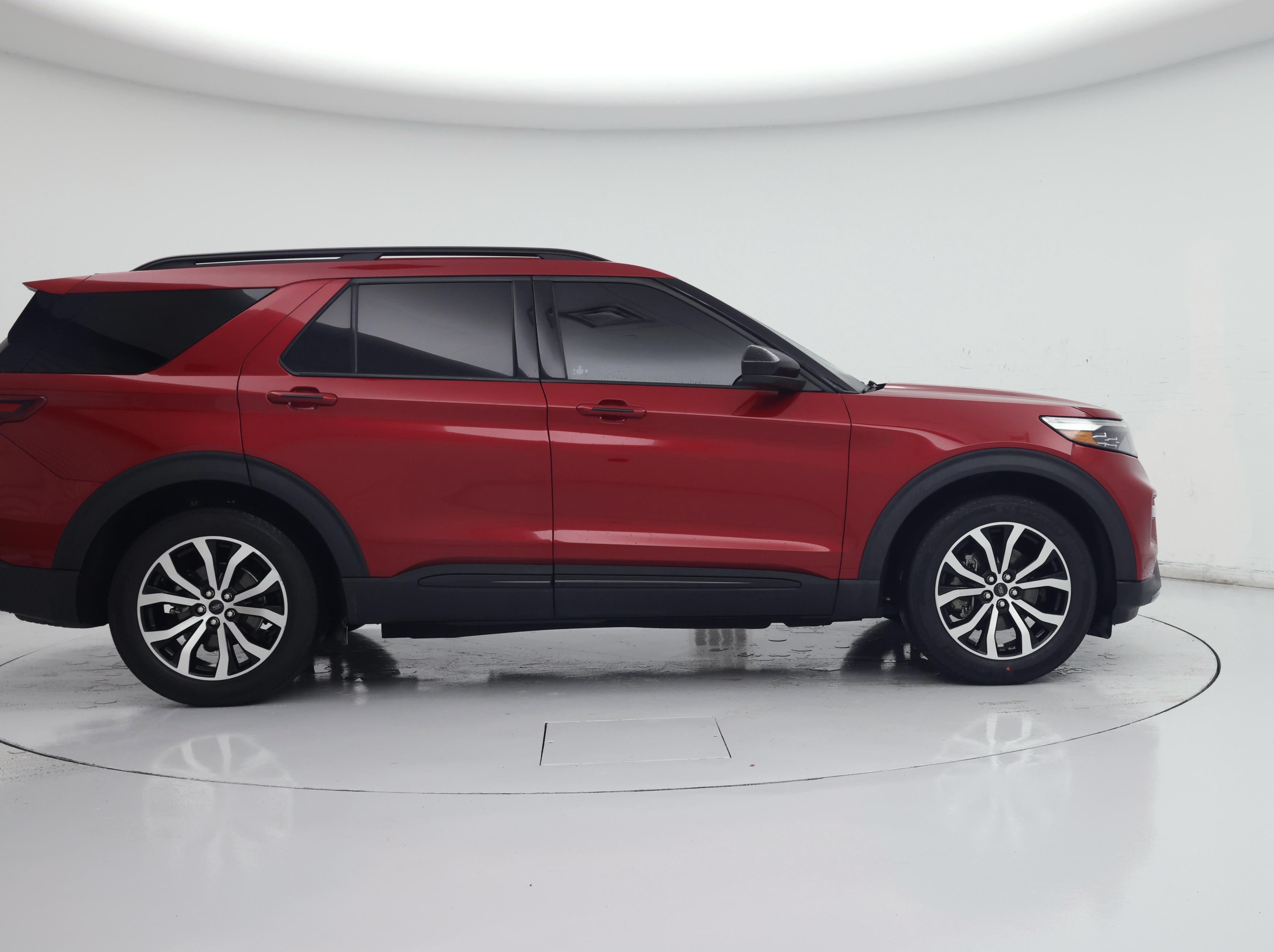 Thumbnail: 2023 Ford Explorer - 7