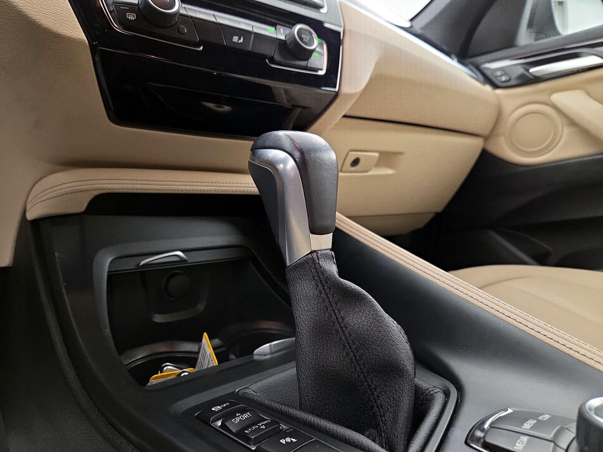 Thumbnail: 2018 BMW X1 - 17