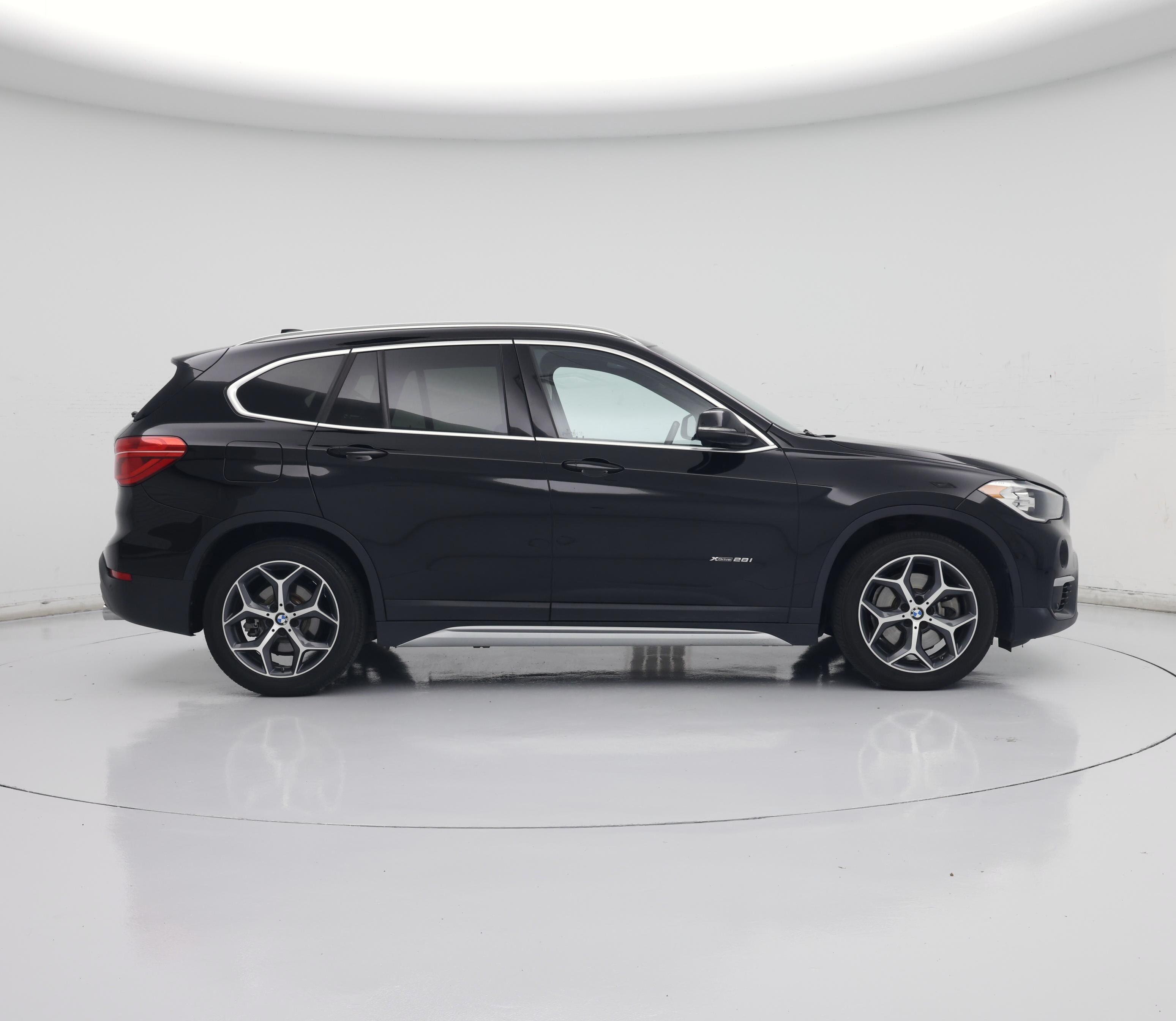 Thumbnail: 2018 BMW X1 - 7