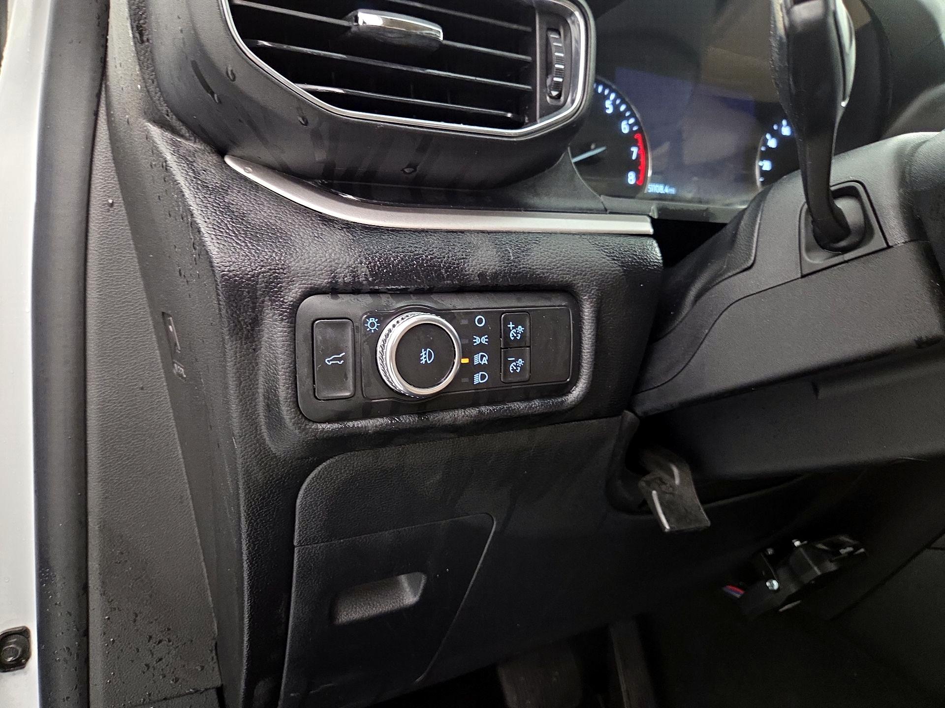 Thumbnail: 2021 Ford Explorer - 13