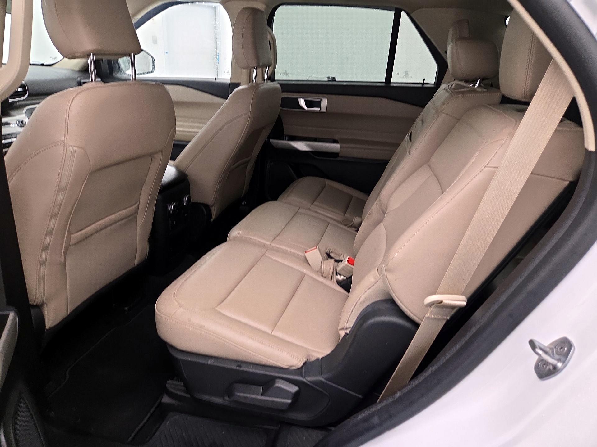 Thumbnail: 2021 Ford Explorer - 19