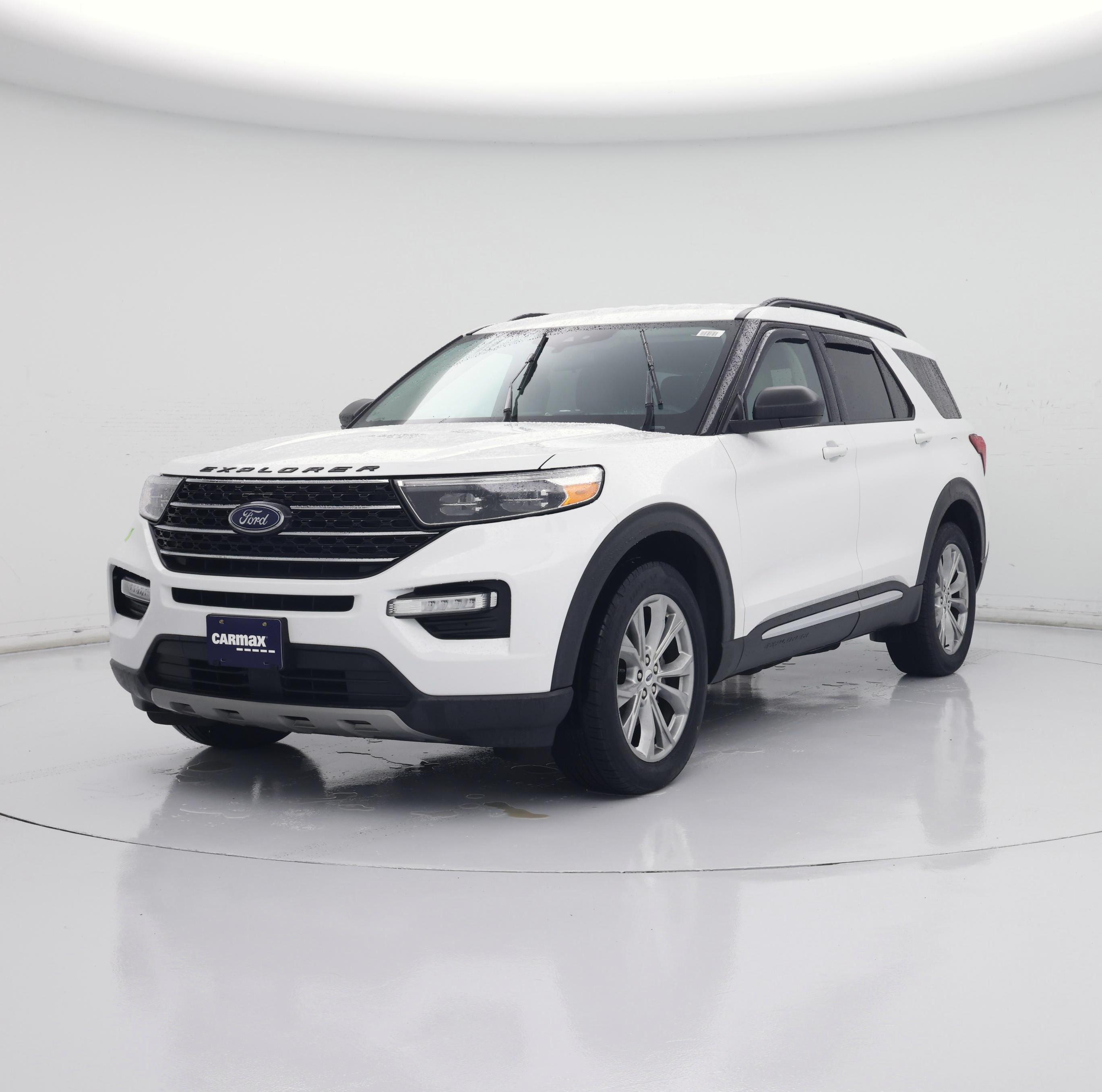 Thumbnail: 2021 Ford Explorer - 4