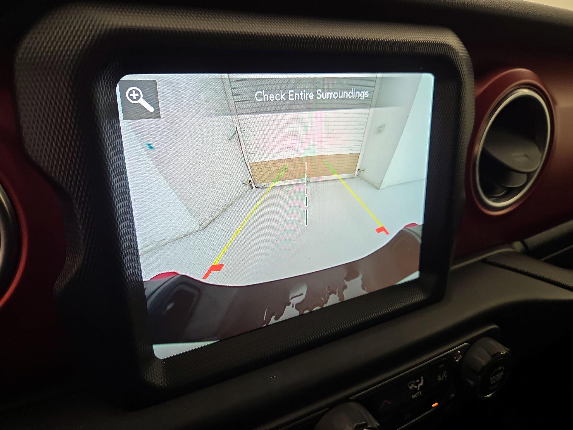 Thumbnail: 2023 Jeep Gladiator - 15