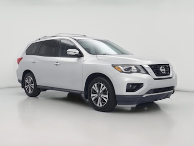2017 Nissan Pathfinder SL