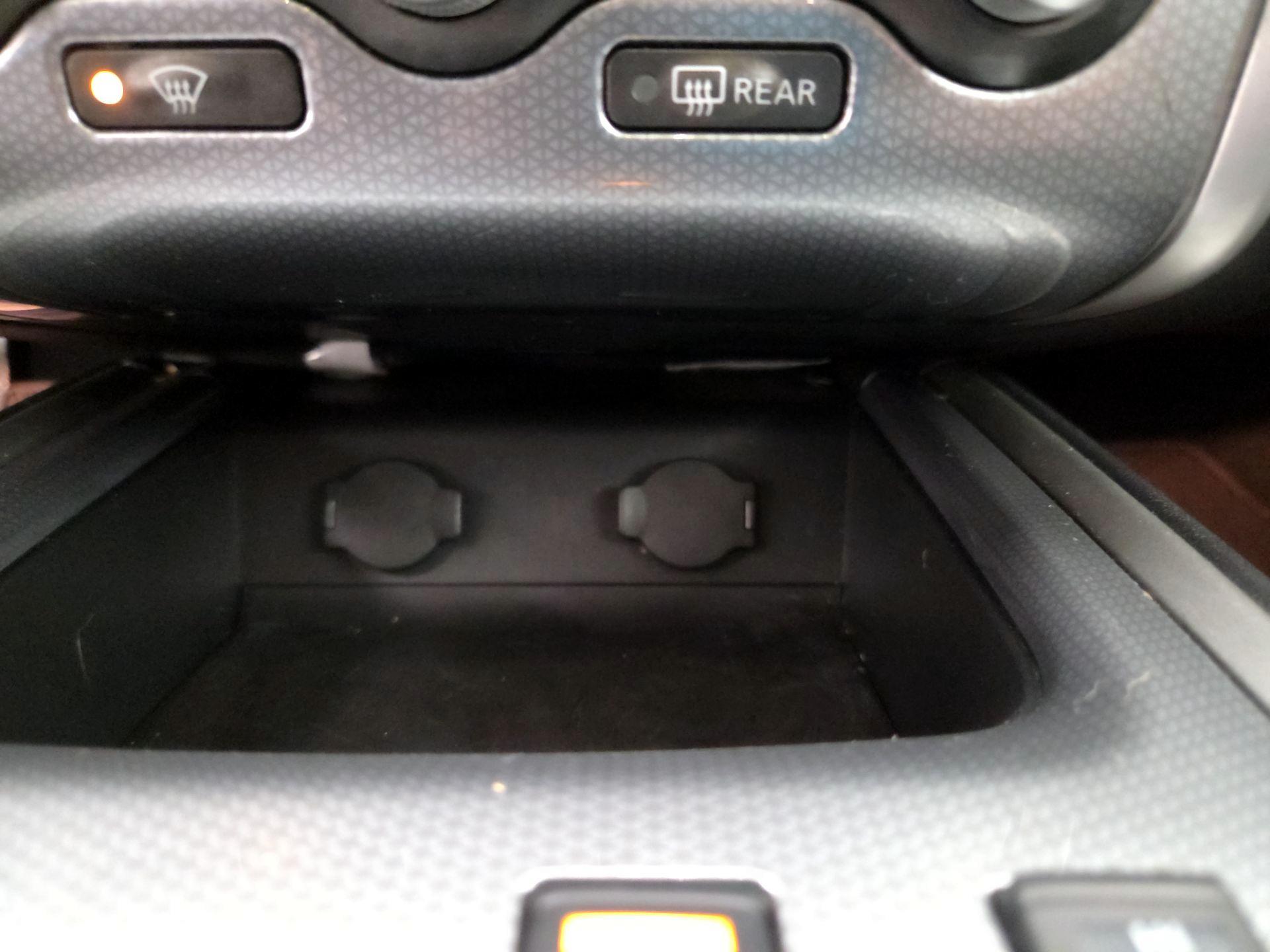 Thumbnail: 2017 Nissan Pathfinder - 19