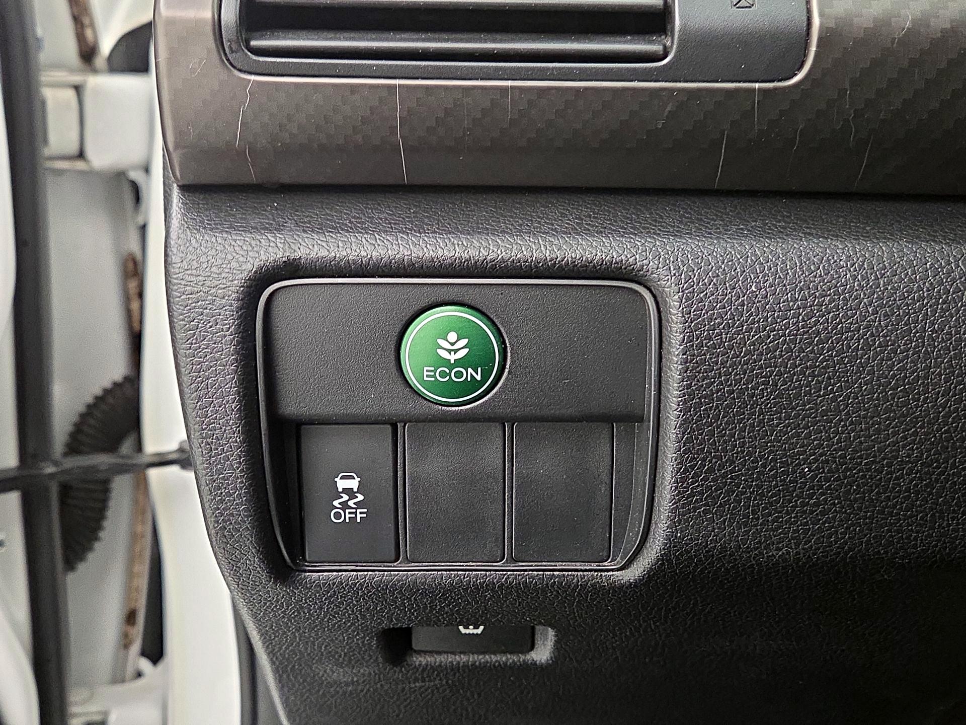 Thumbnail: 2017 Honda Accord - 13