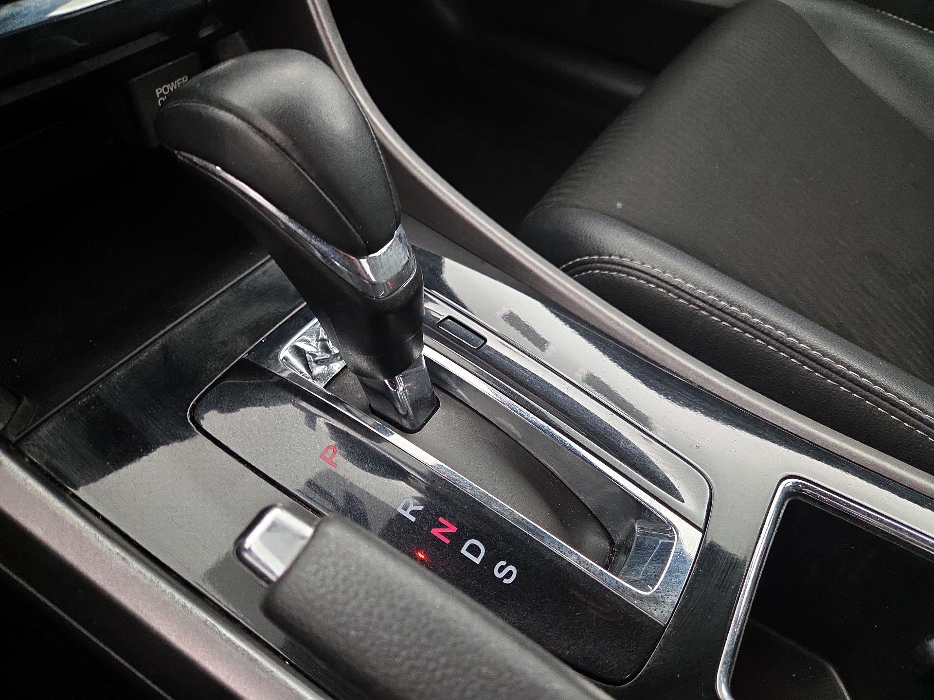 Thumbnail: 2017 Honda Accord - 17