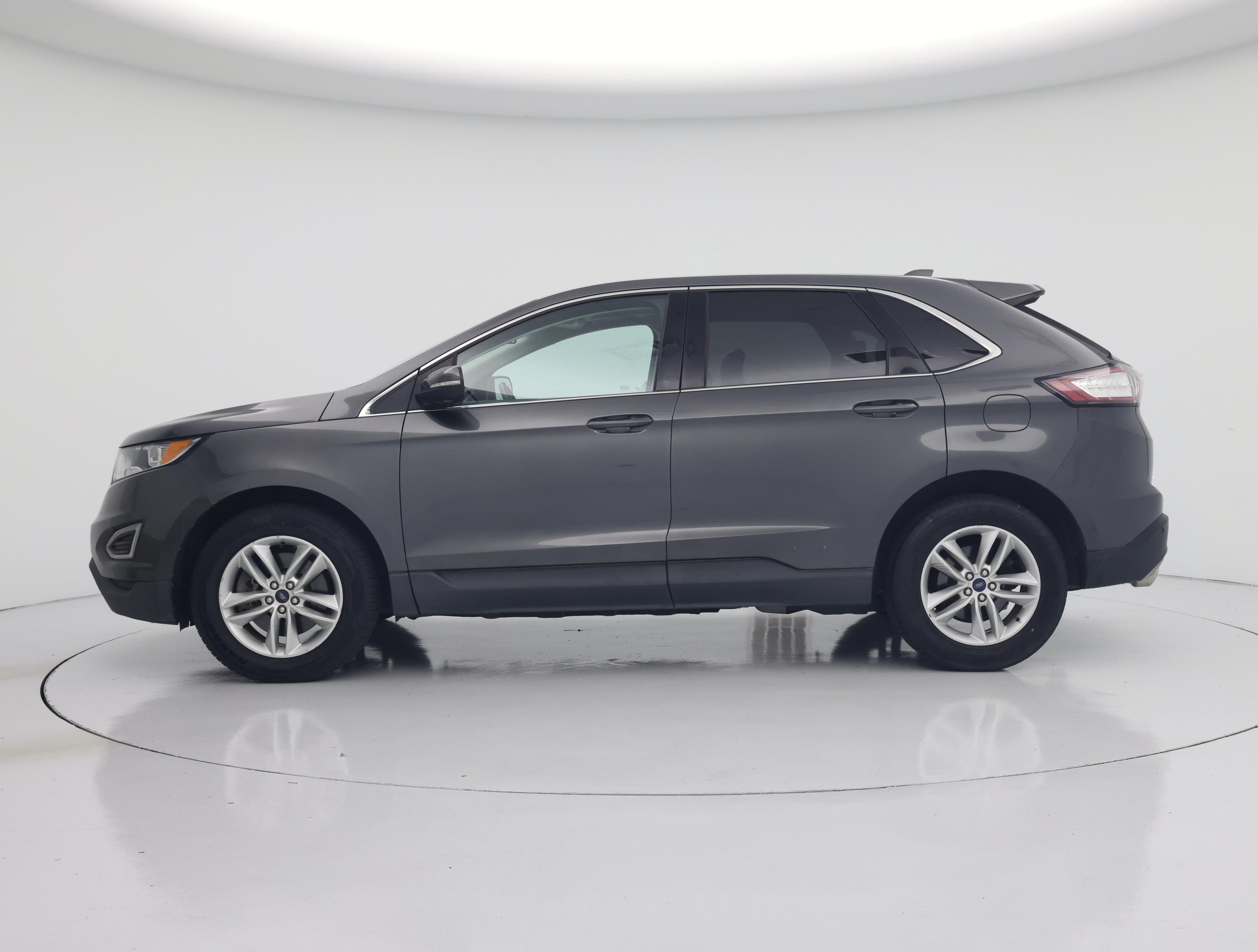 Thumbnail: 2016 Ford Edge - 3