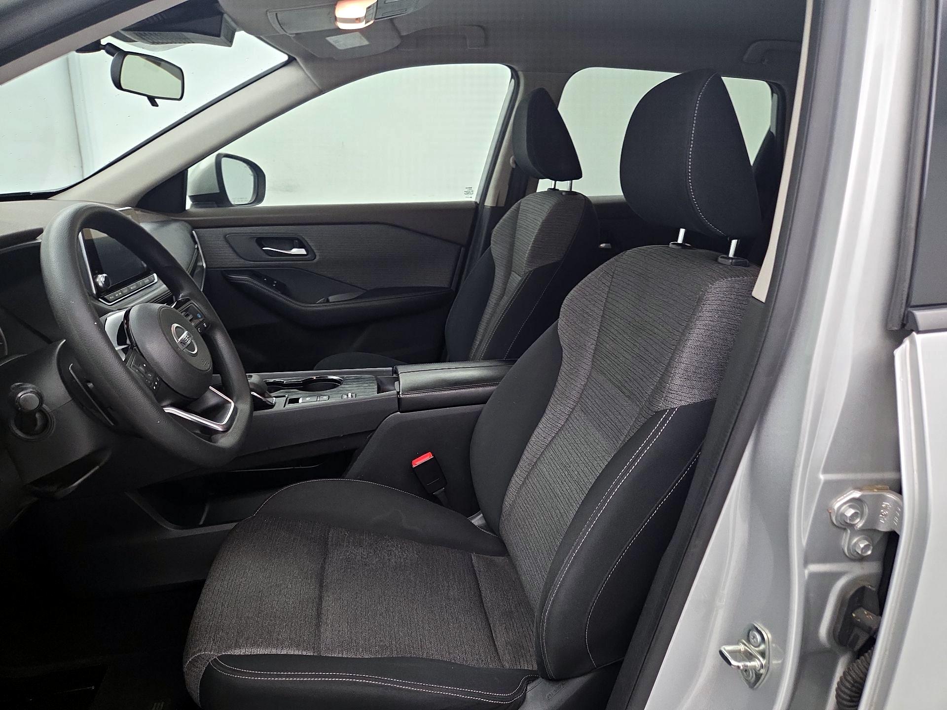 Thumbnail: 2021 Nissan Rogue - 11