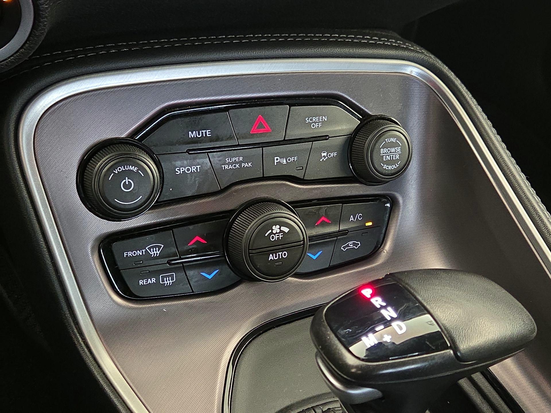 Thumbnail: 2021 Dodge Challenger - 17