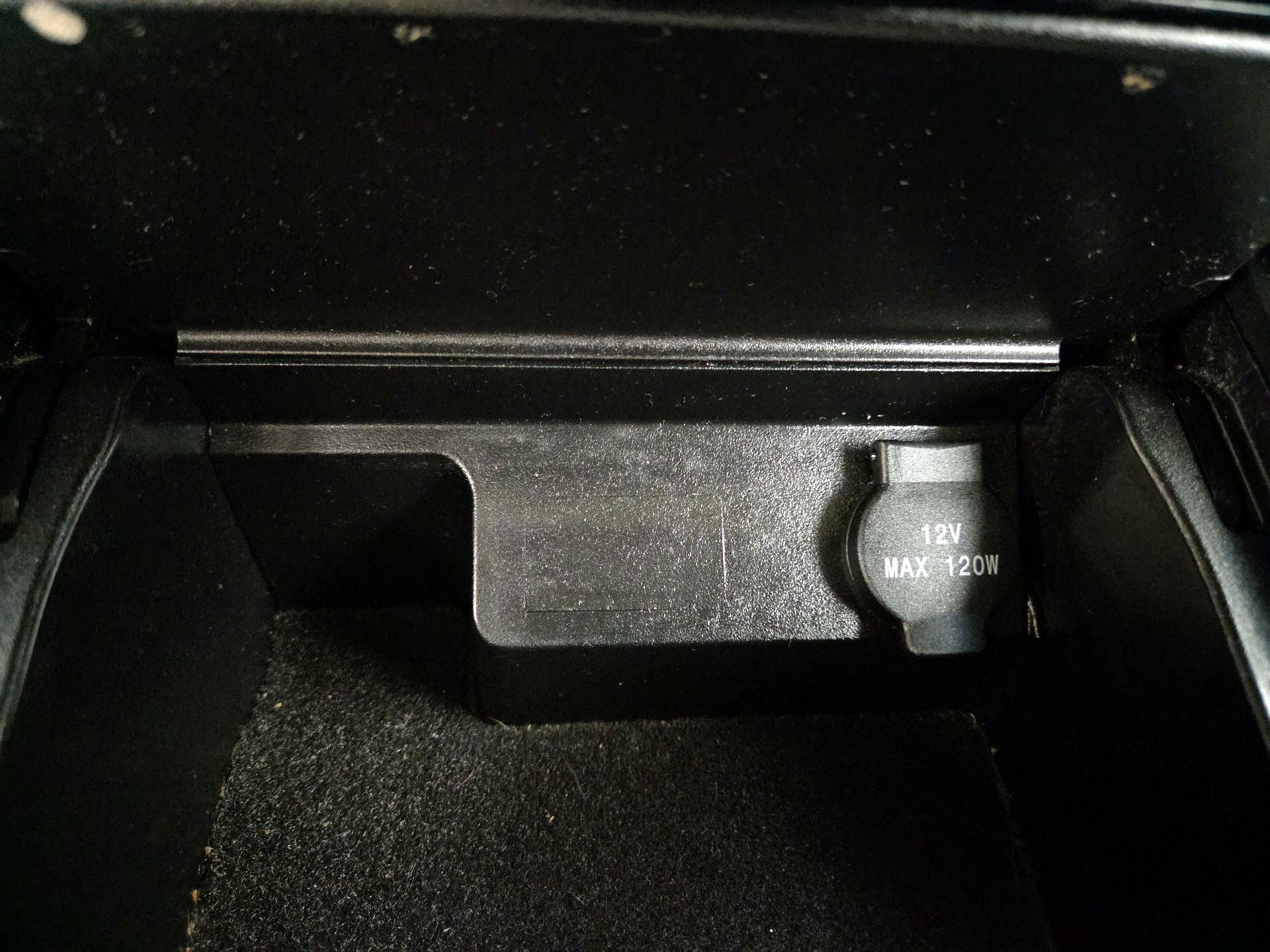 Thumbnail: 2014 Nissan Altima - 17