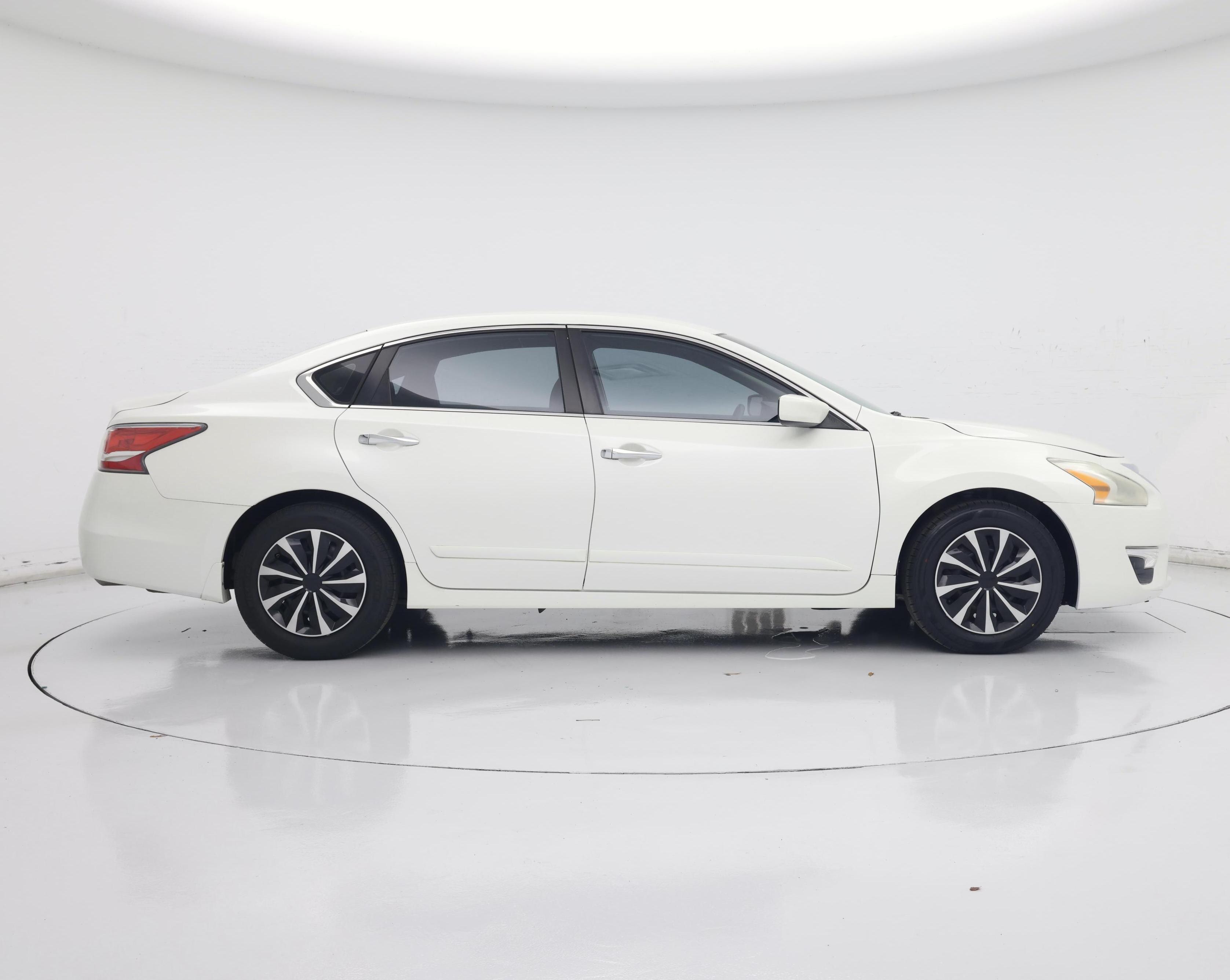 Thumbnail: 2014 Nissan Altima - 7
