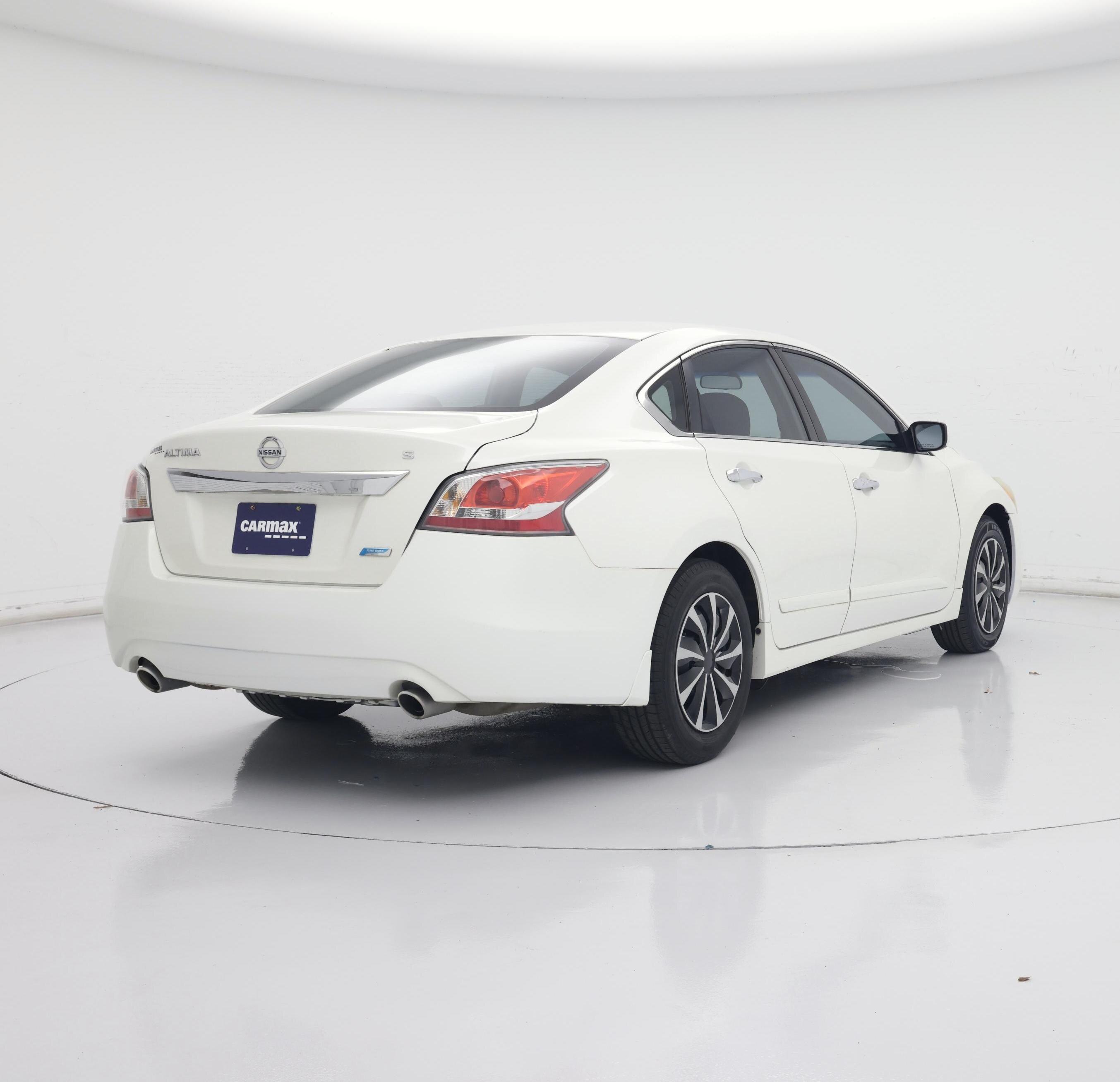Thumbnail: 2014 Nissan Altima - 8