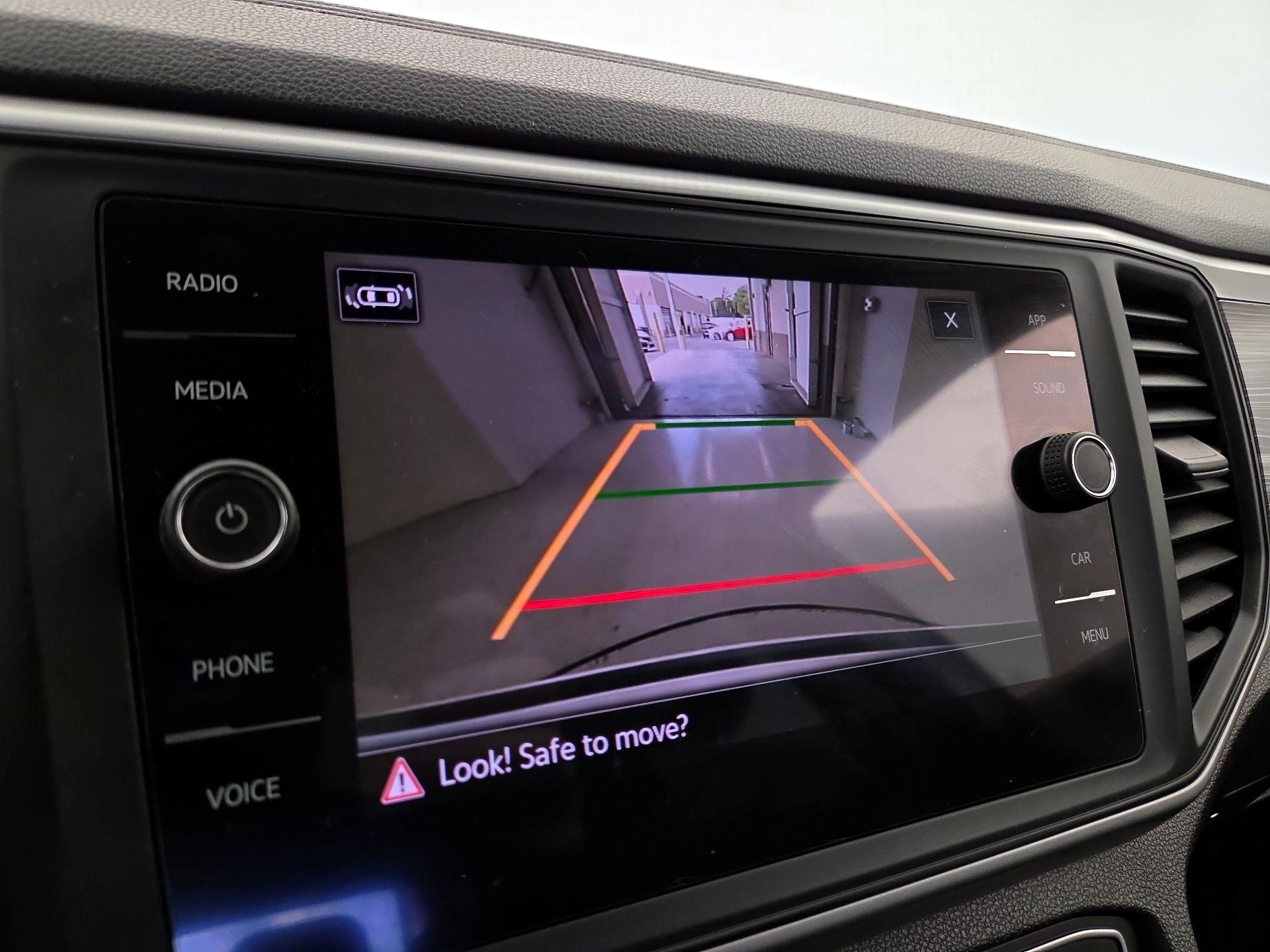 Thumbnail: 2021 Volkswagen Atlas - 14