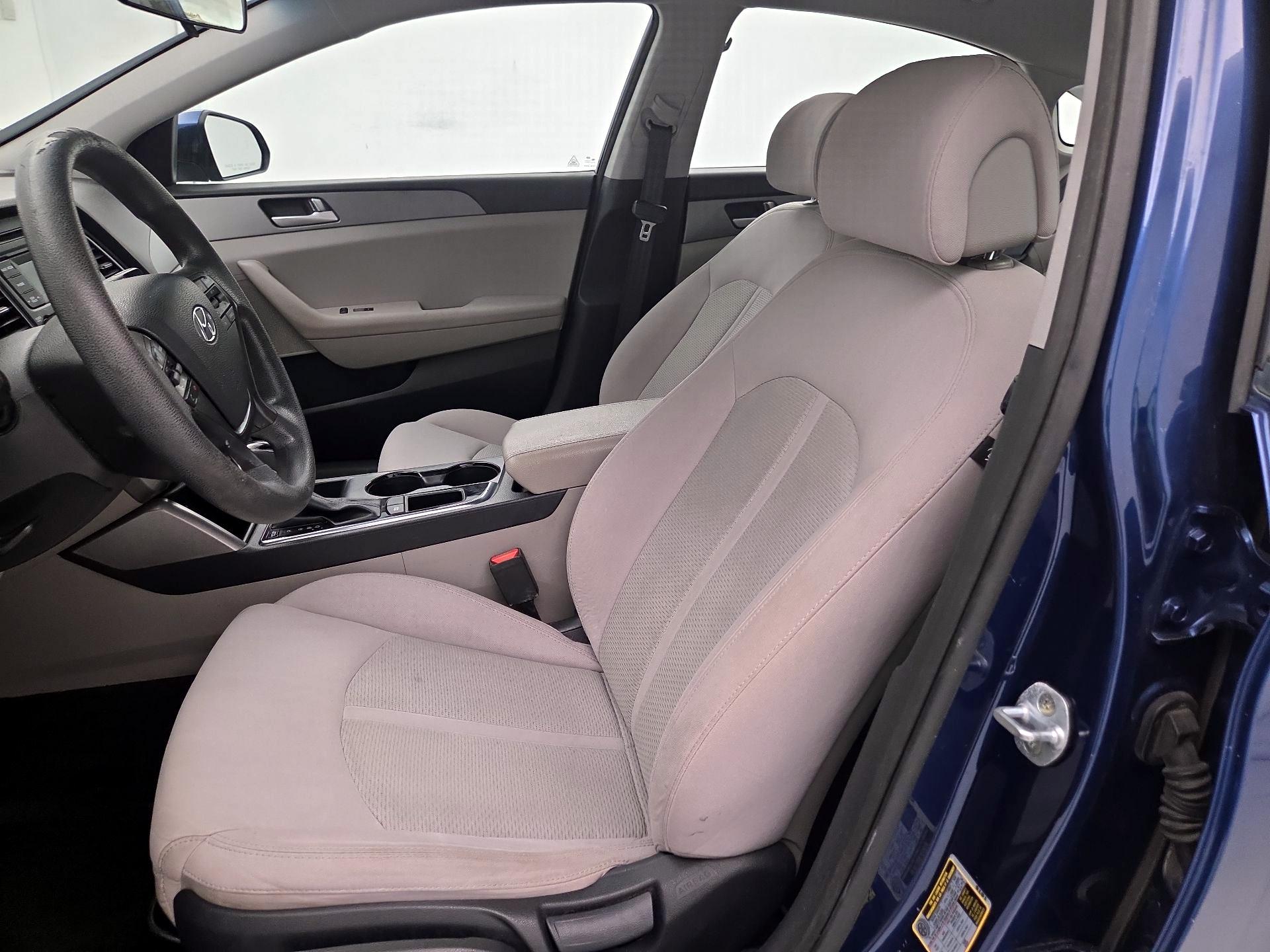 Thumbnail: 2015 Hyundai Sonata - 11