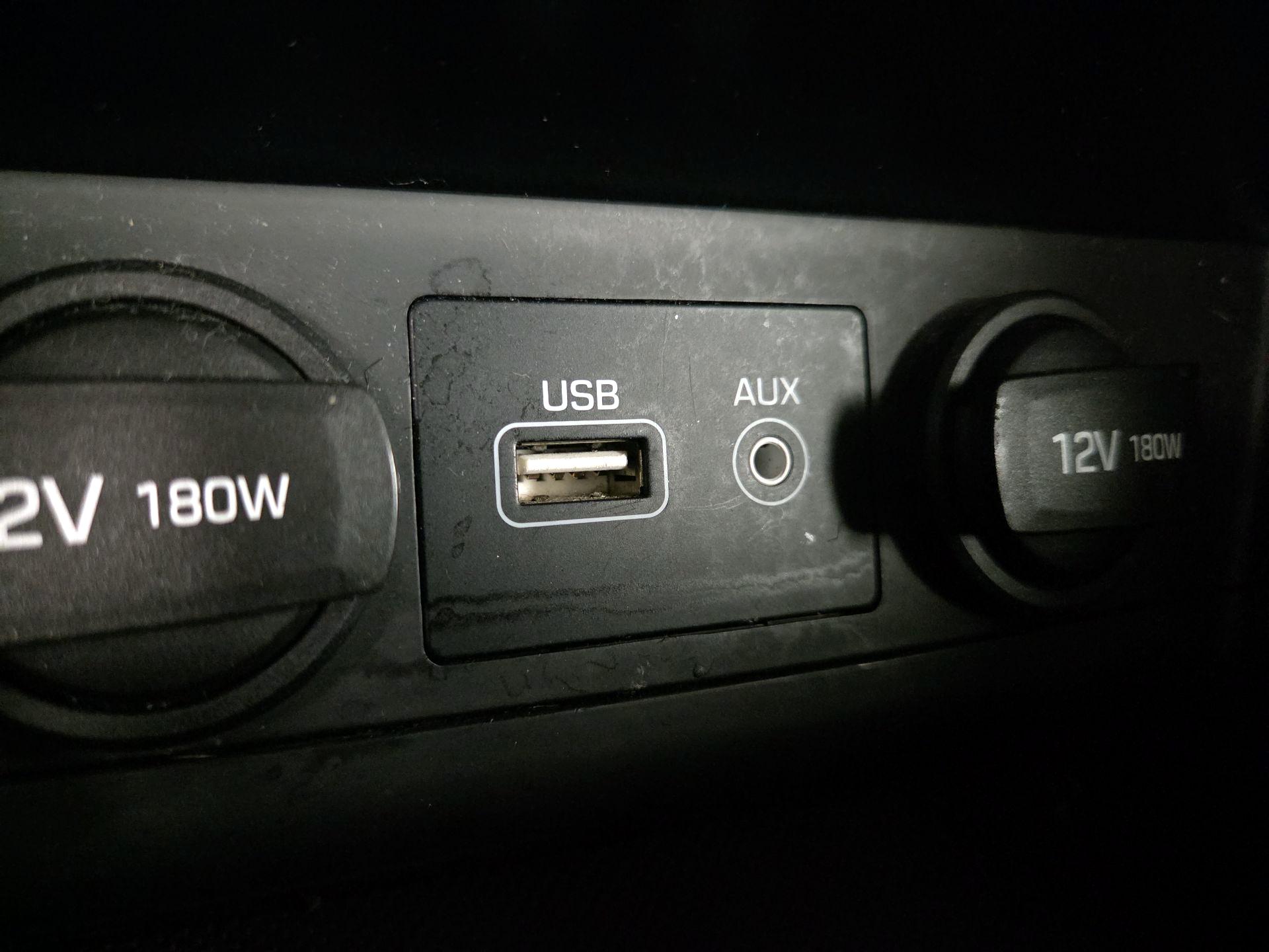 Thumbnail: 2015 Hyundai Sonata - 17