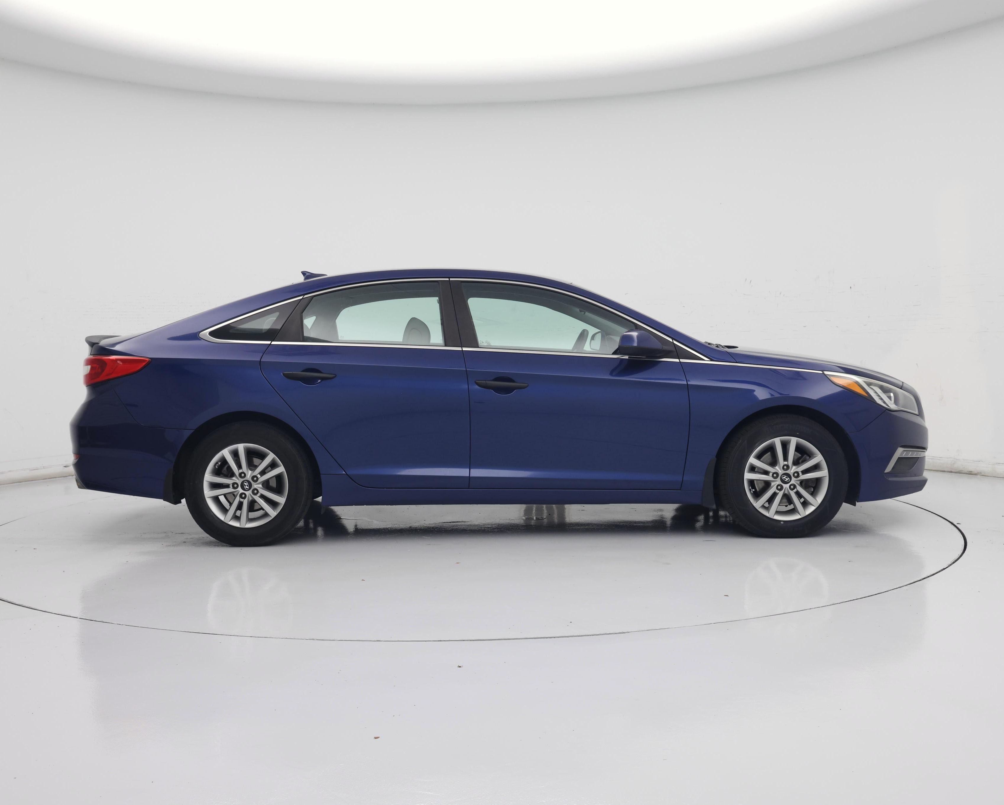 Thumbnail: 2015 Hyundai Sonata - 7