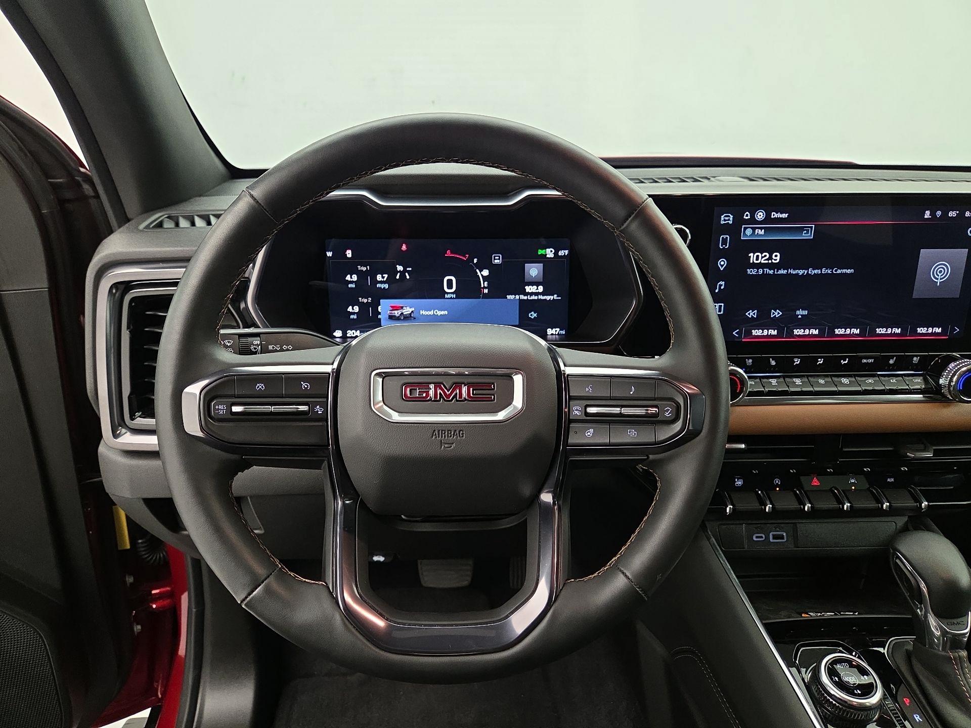 Thumbnail: 2025 GMC Canyon - 10