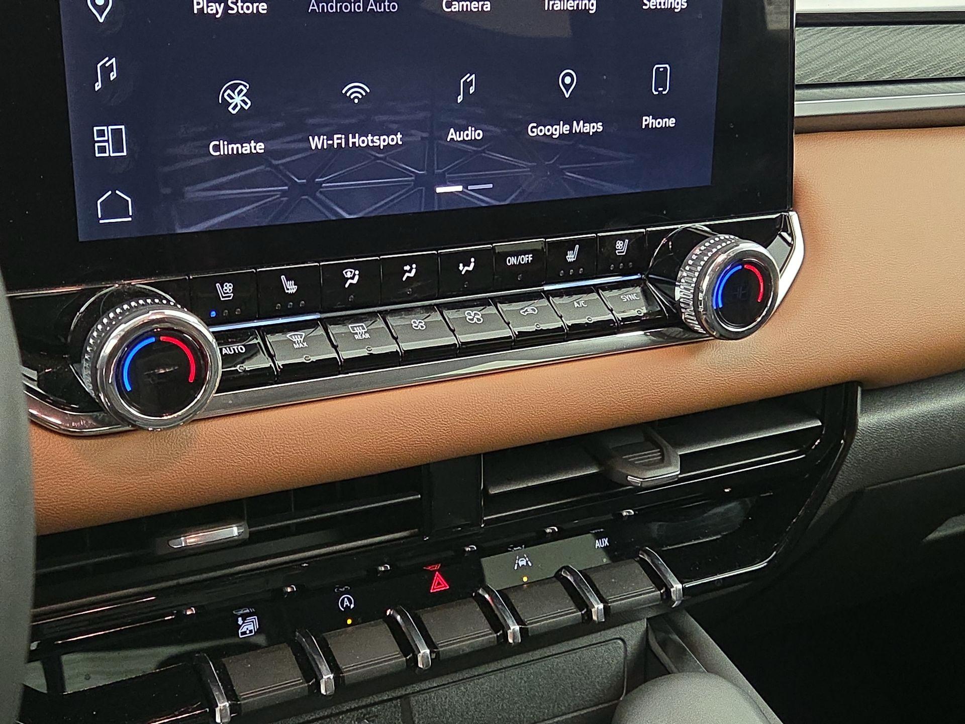 Thumbnail: 2025 GMC Canyon - 15