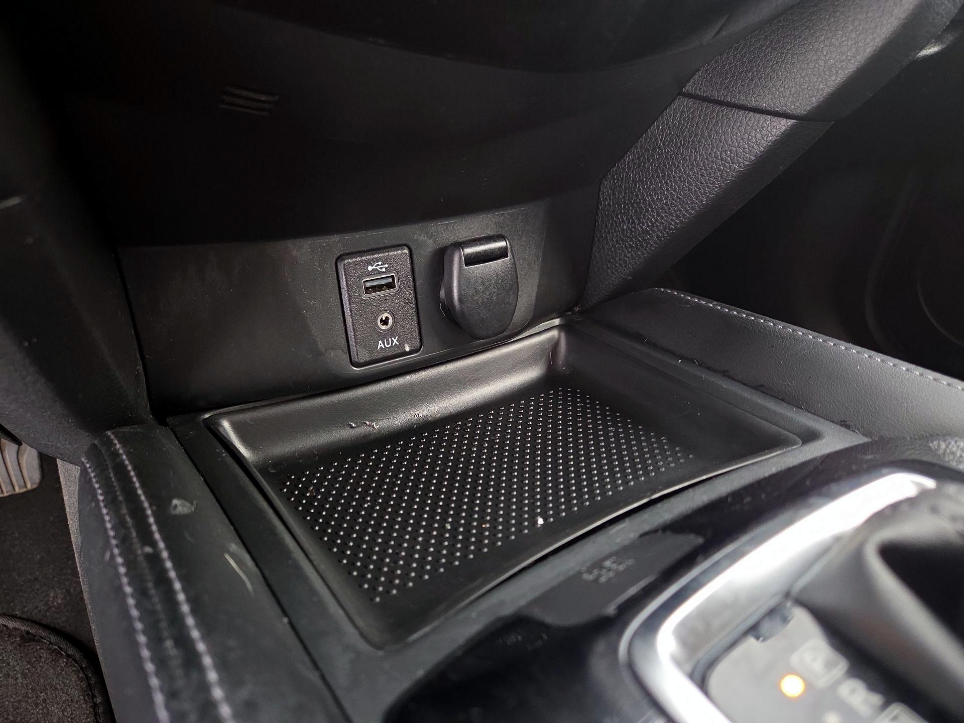 Thumbnail: 2017 Nissan Rogue - 19