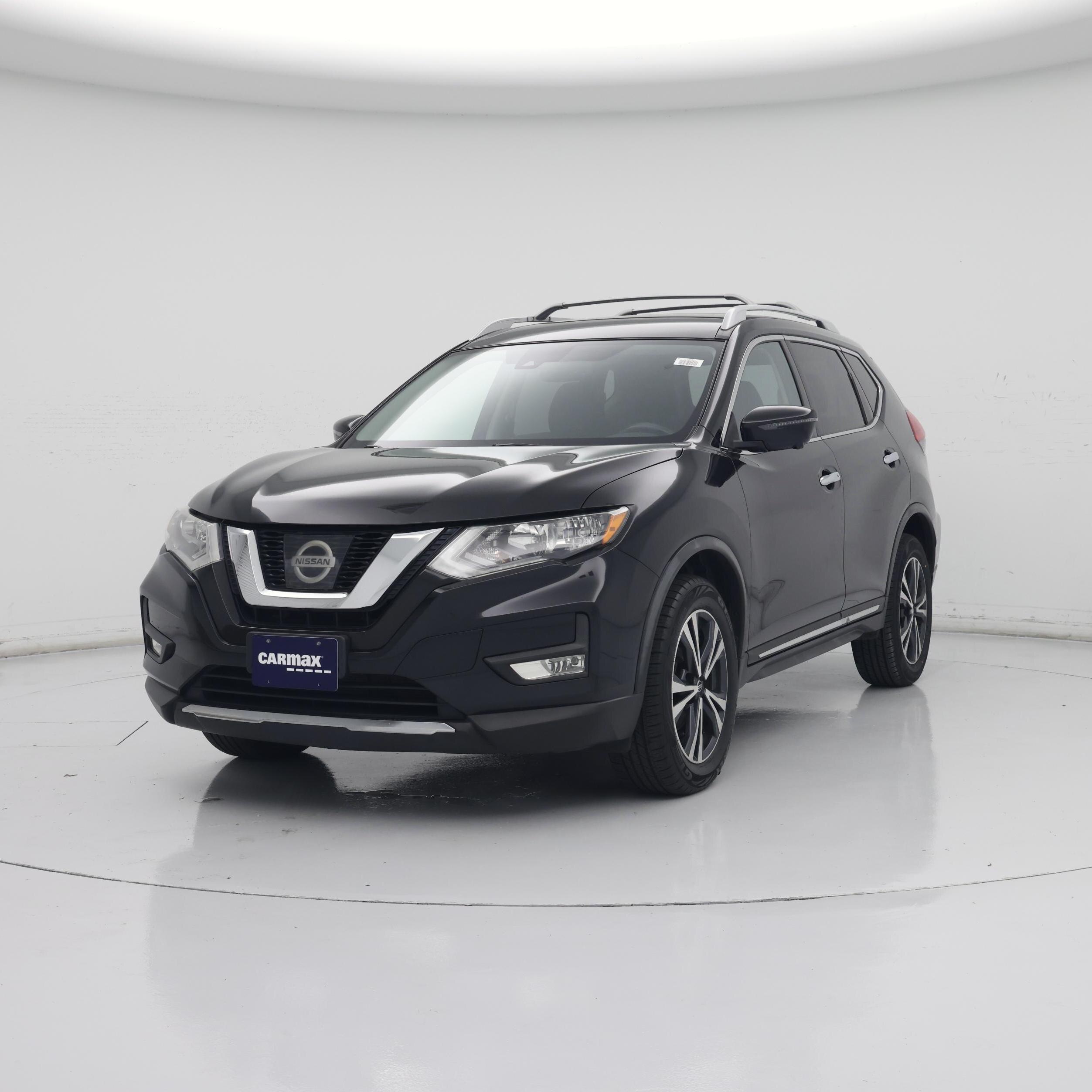 Thumbnail: 2017 Nissan Rogue - 4