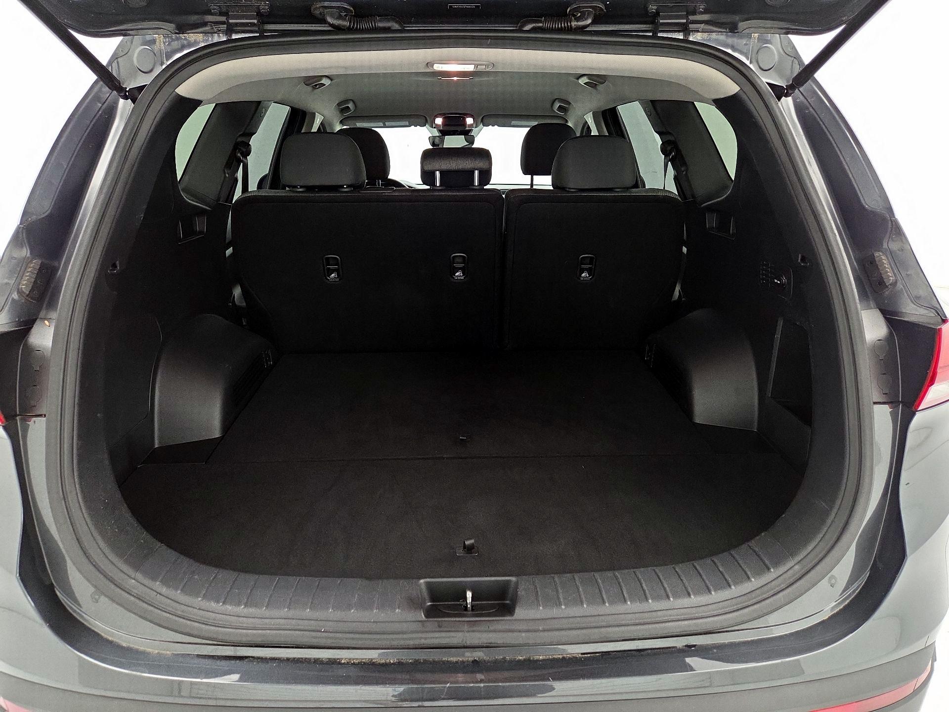 Thumbnail: 2023 Hyundai Santa Fe - 20