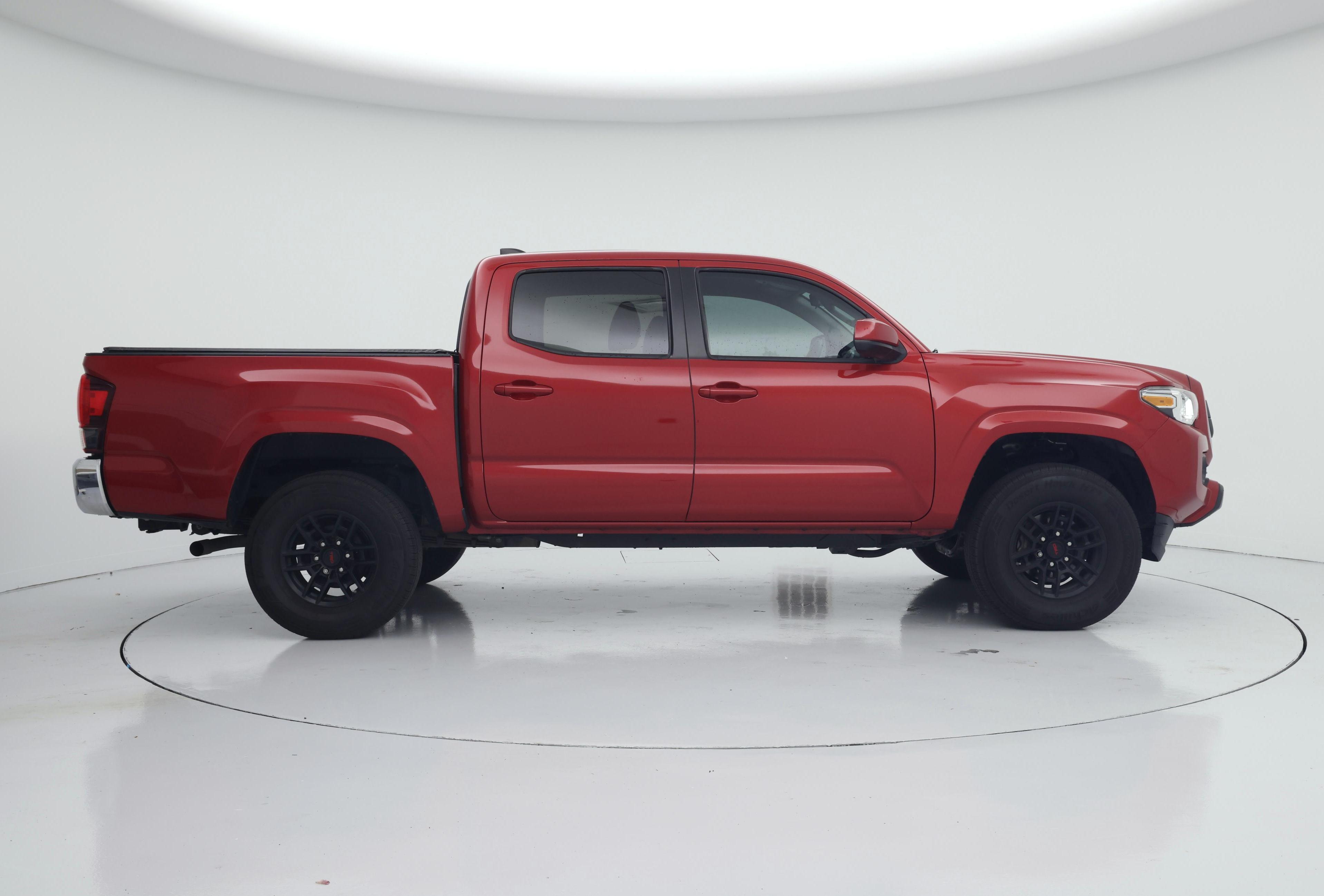 Thumbnail: 2022 Toyota Tacoma - 7