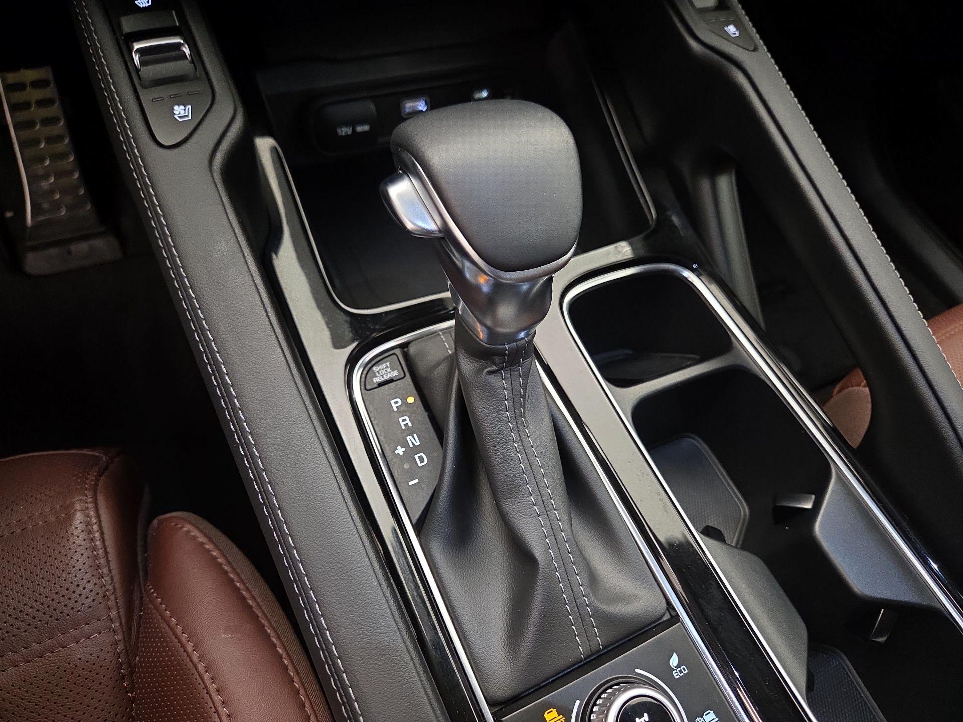 Thumbnail: 2023 Kia Telluride - 18