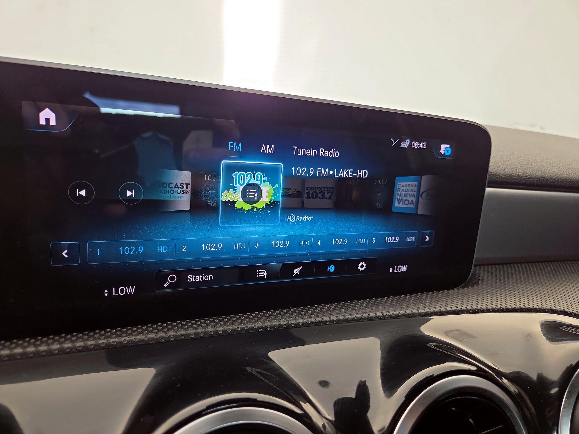 Thumbnail: 2020 Mercedes-Benz A-Class - 15